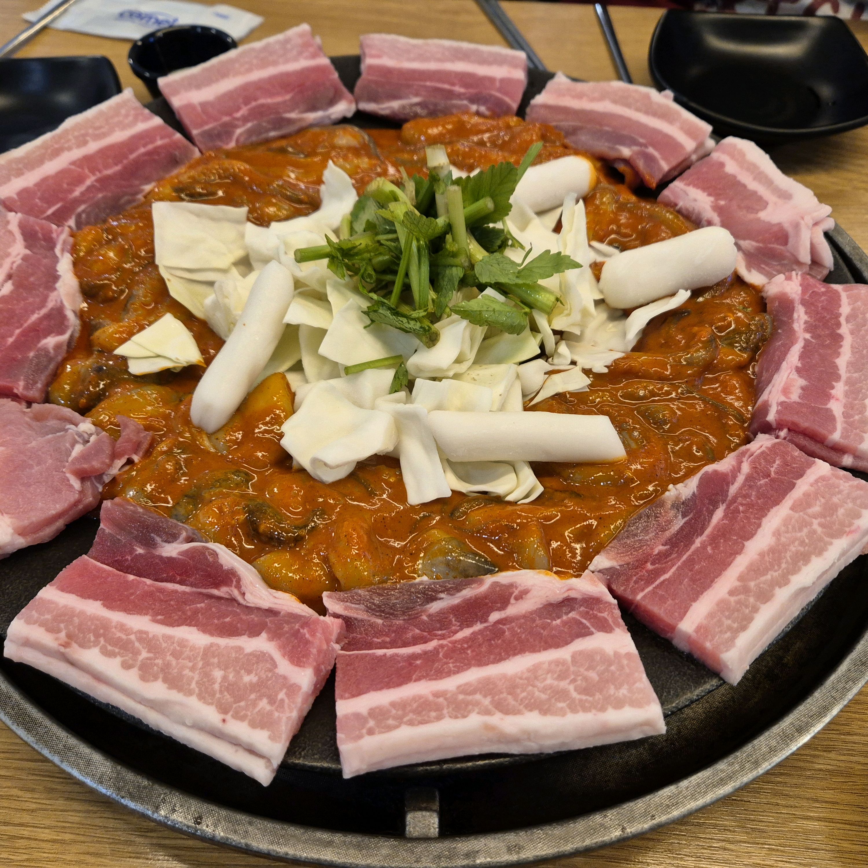 쭈꾸미 자체가 너무 신선해요 - 제주 맛집 매우릉쭈꾸미 함덕점