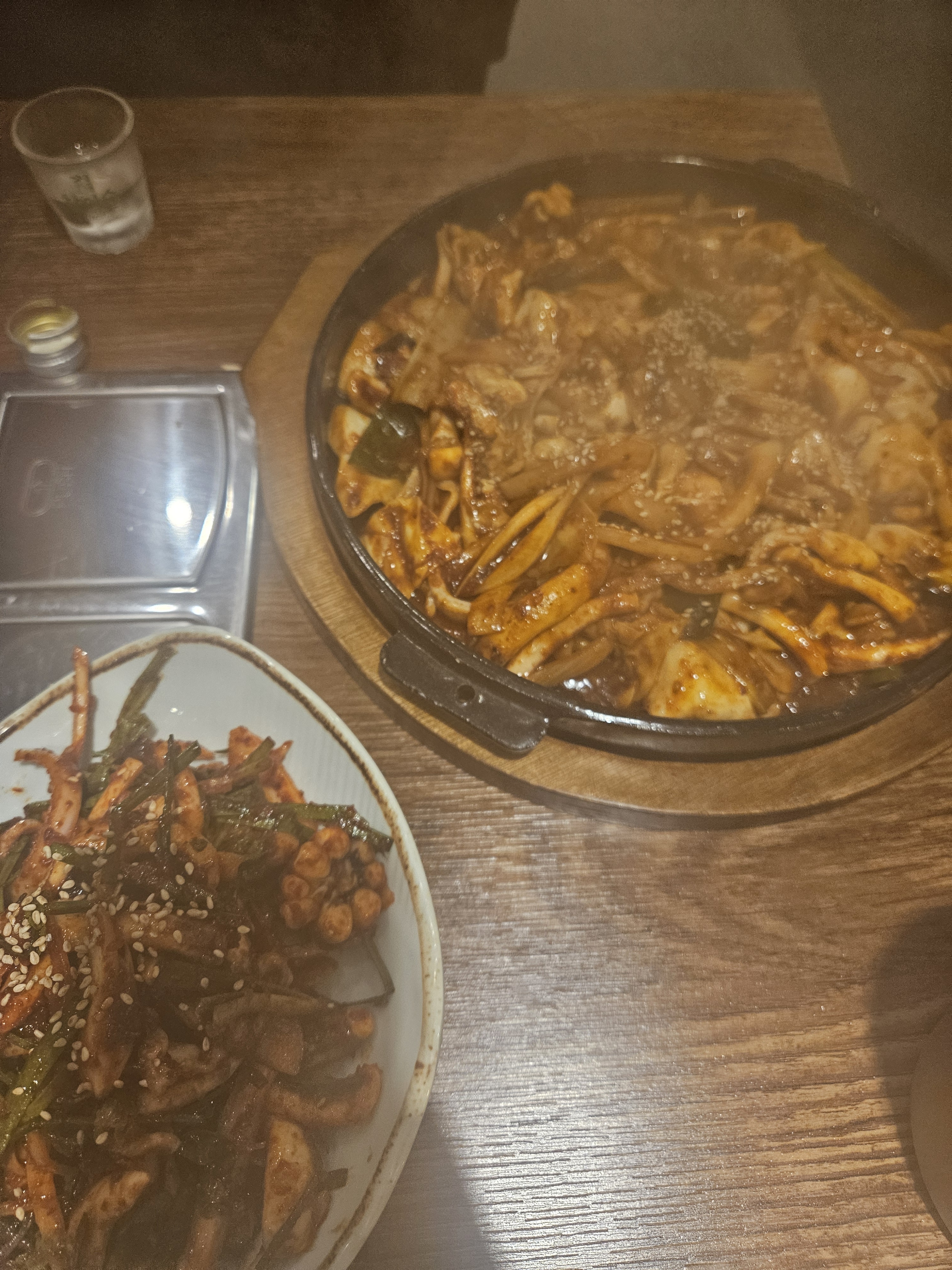 맛집이라고 찾아와보니 정말 사람이 많네요. - 불당동 맛집 오적회관 천안불당점