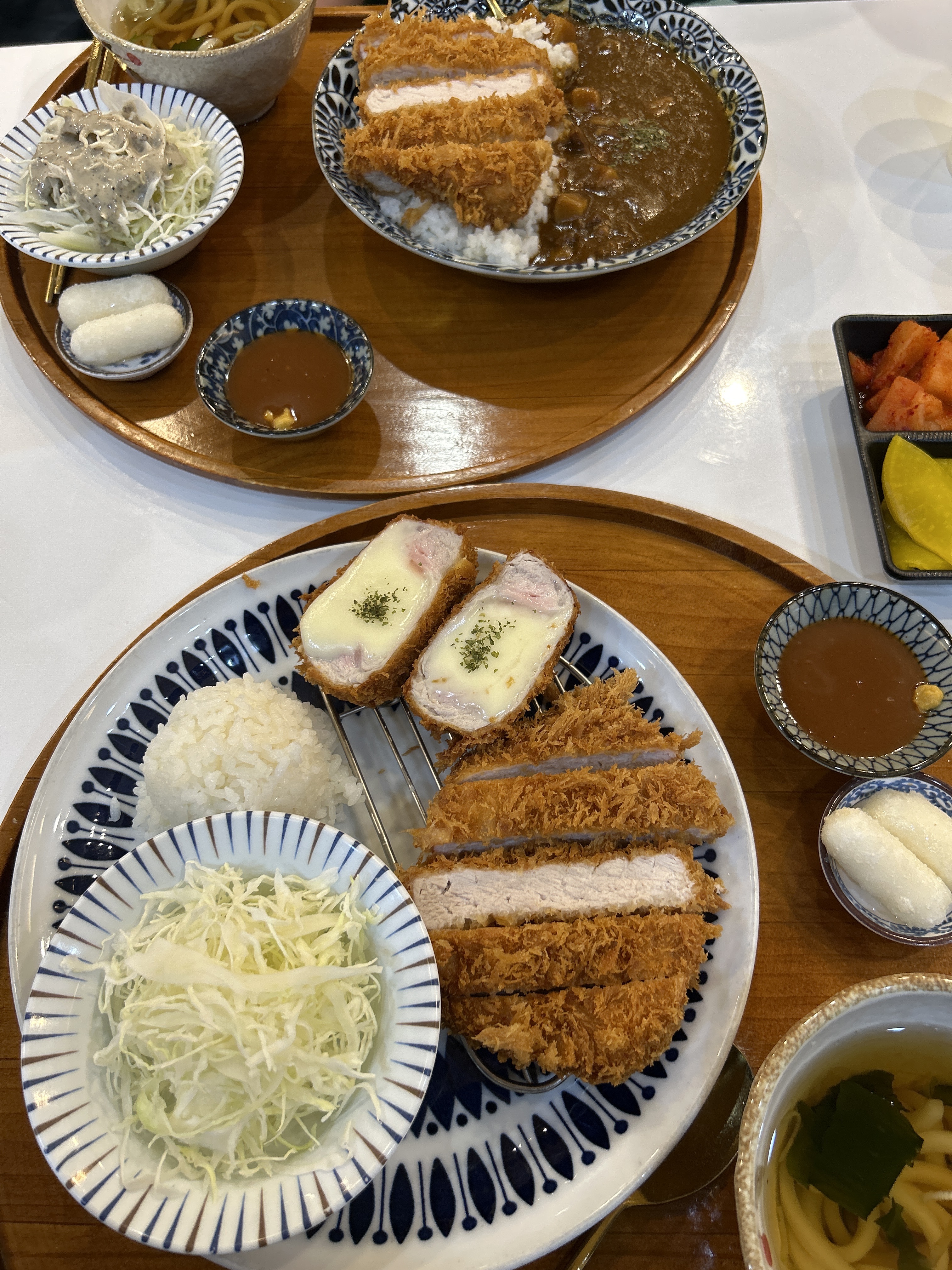 조카랑 왔어용 자주 와서 먹는데 돈가스 넘 맛있어요 강추~!~! - 부천 중동 맛집 백소정 부천중동점