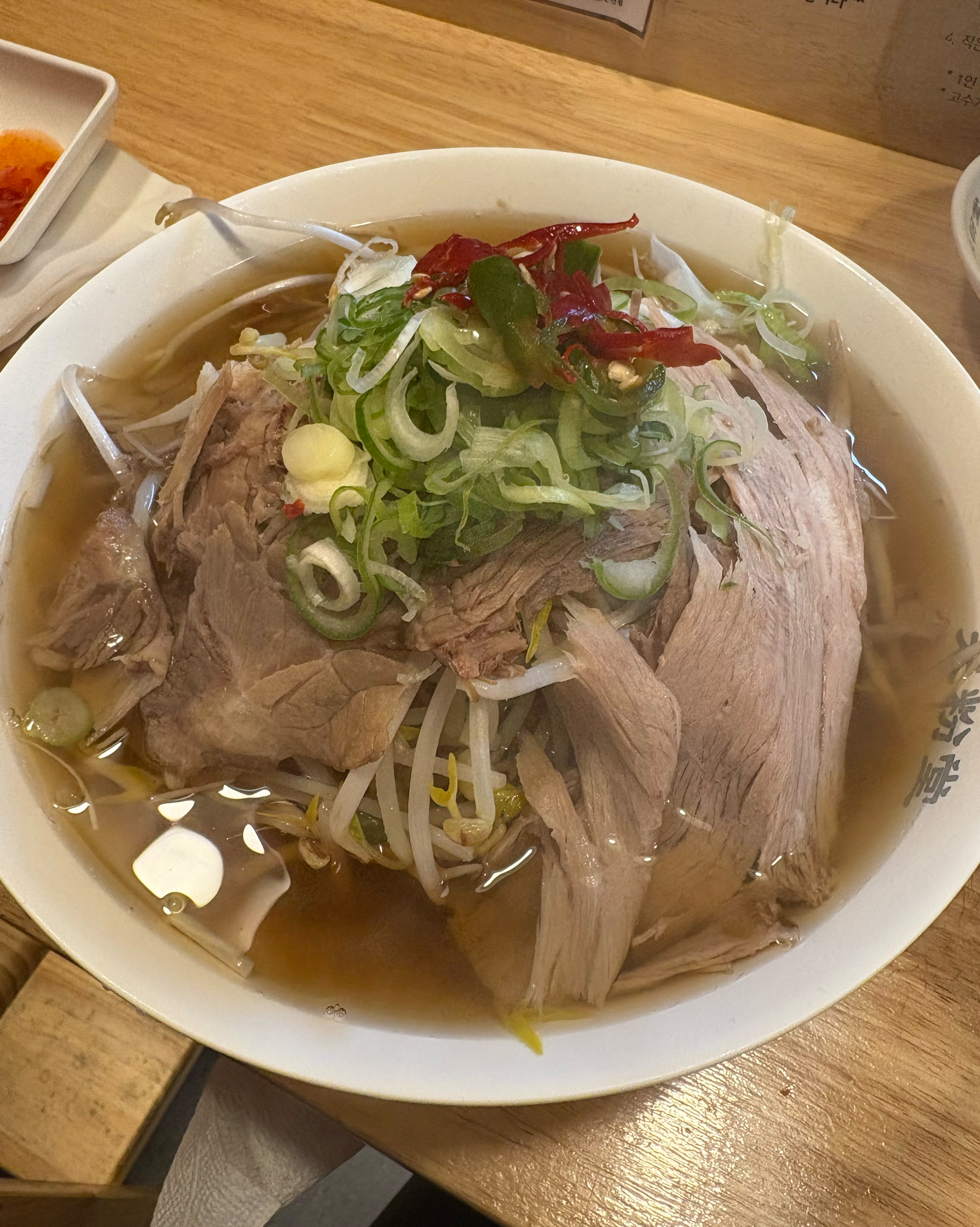 쌀국수는 미분당이 젤 맛있는거 같아요! 향신료도 안쎄고 국물이 진짜 깊고 맛있습니다ㅎㅎ - 대전 둔산동 맛집 미분당 대전둔산점