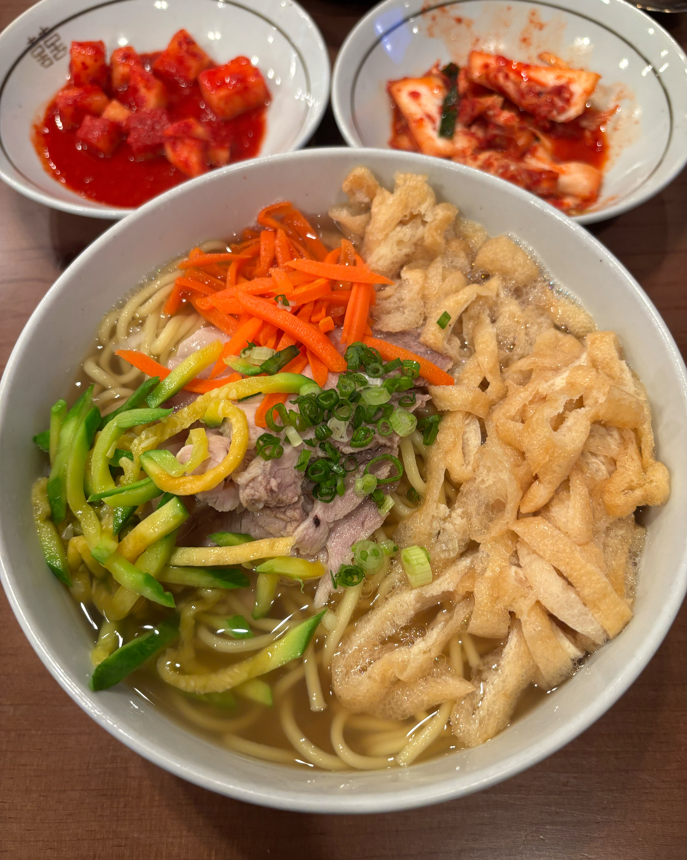 국물이 정말 미쳤어요 - 제주 맛집 장수국수 본점