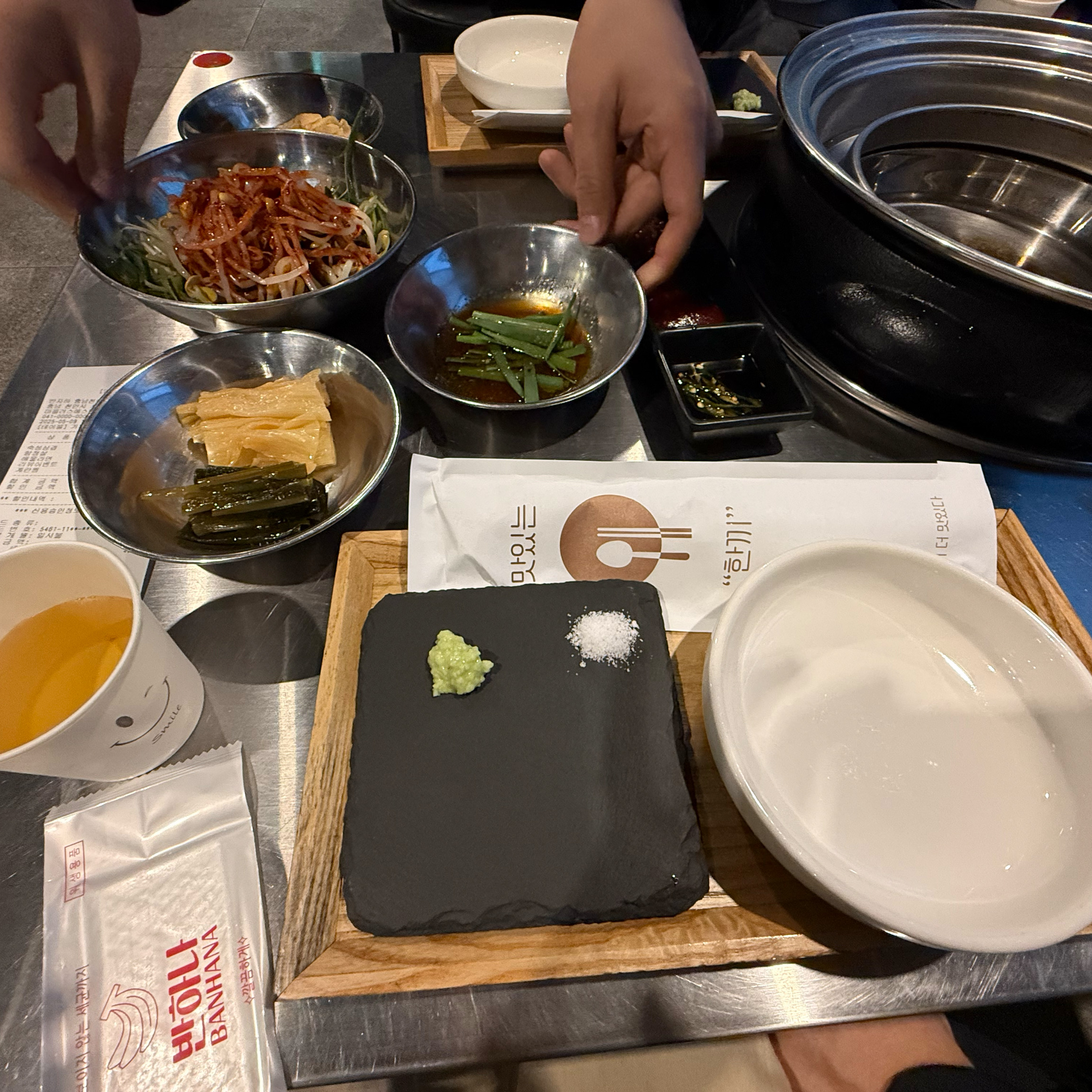 첫방문인데 넘깔끔하고 좋아요 숙성고기라 기대되네요ㅎㅎ담에 또 방문할게요!! - 불당동 맛집 반지하 불당점