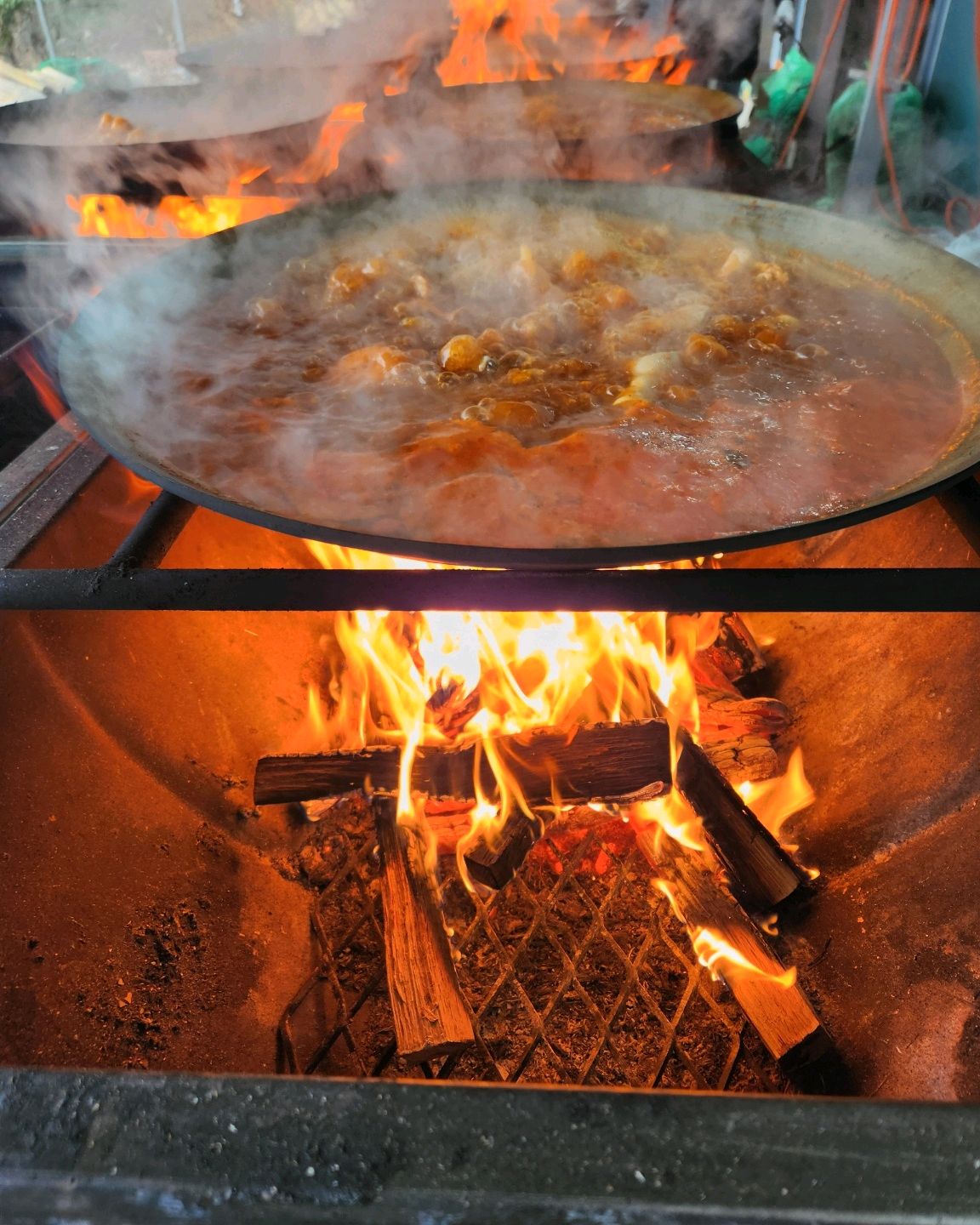 숕뚜껑에 해서 너무 맛있게 먹었어요 - 대전 맛집 솥뚜껑 본가 수피아