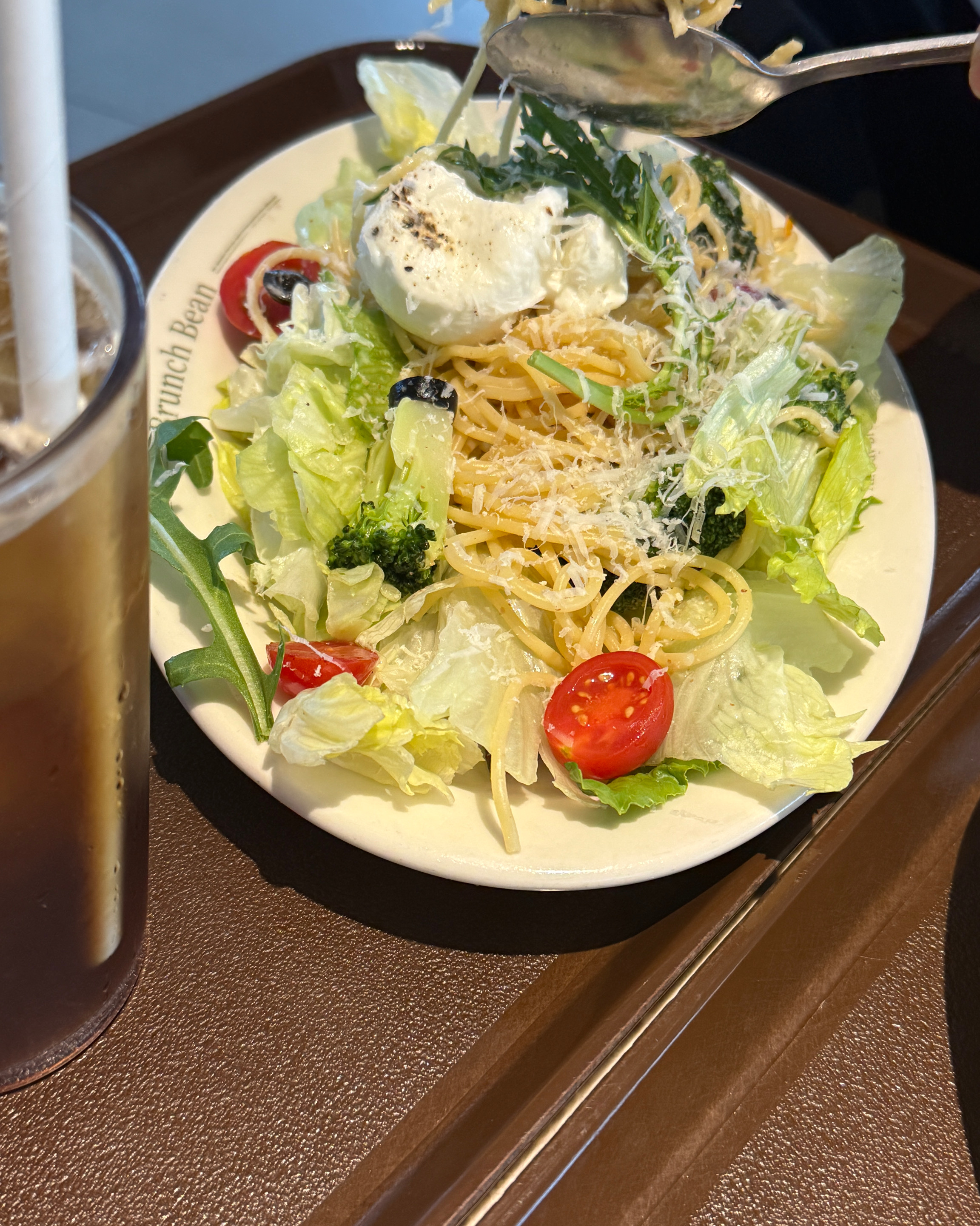 파스타너무맛있구 매장 넓어서 너무 쾌적하구 조아요~~~~!! 추천입니다 :) !!! - 인천 맛집 브런치빈 송도점