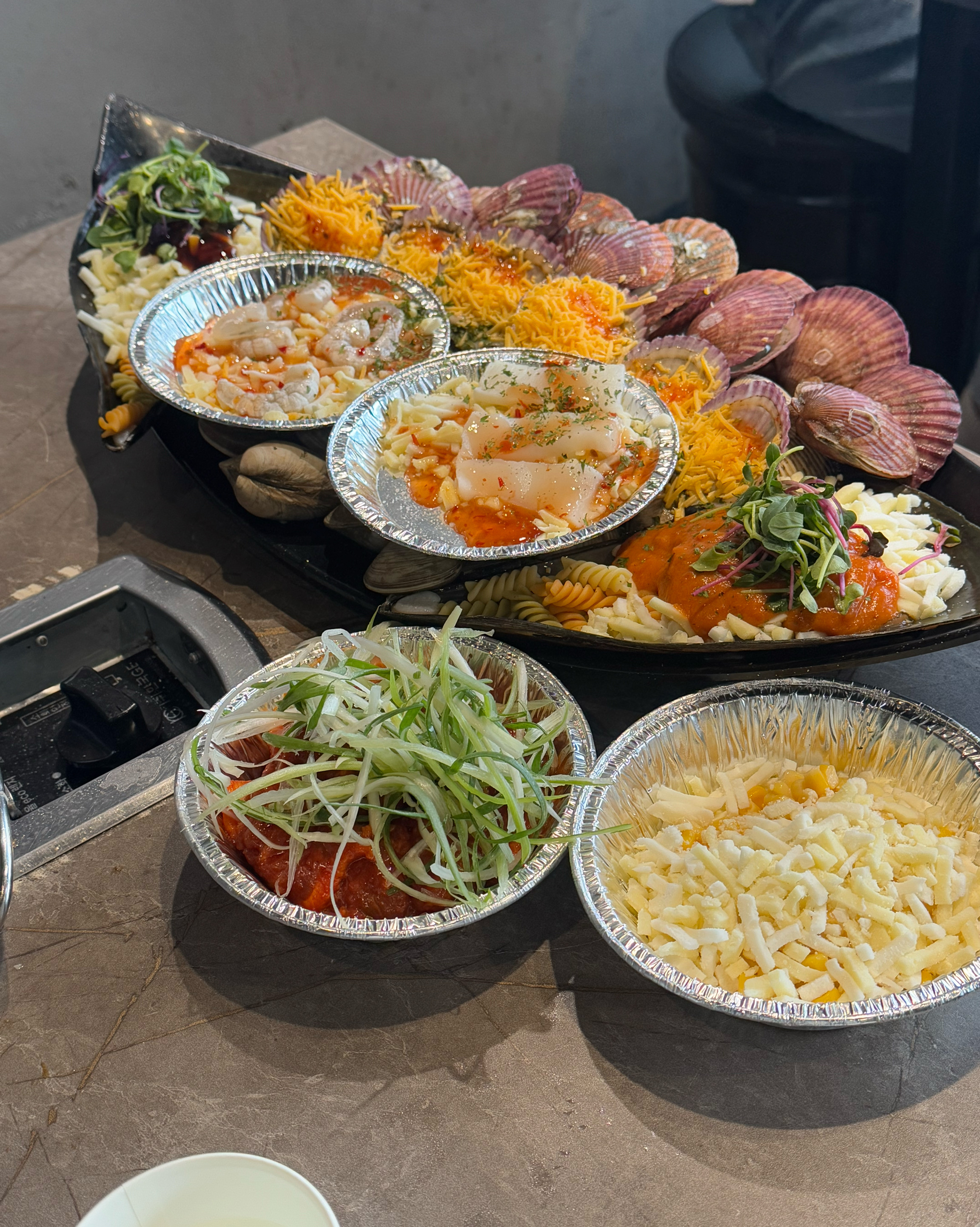 퀄리티가 진짜 너무 좋아요 - 인천 맛집 청춘조개 월미도직영점