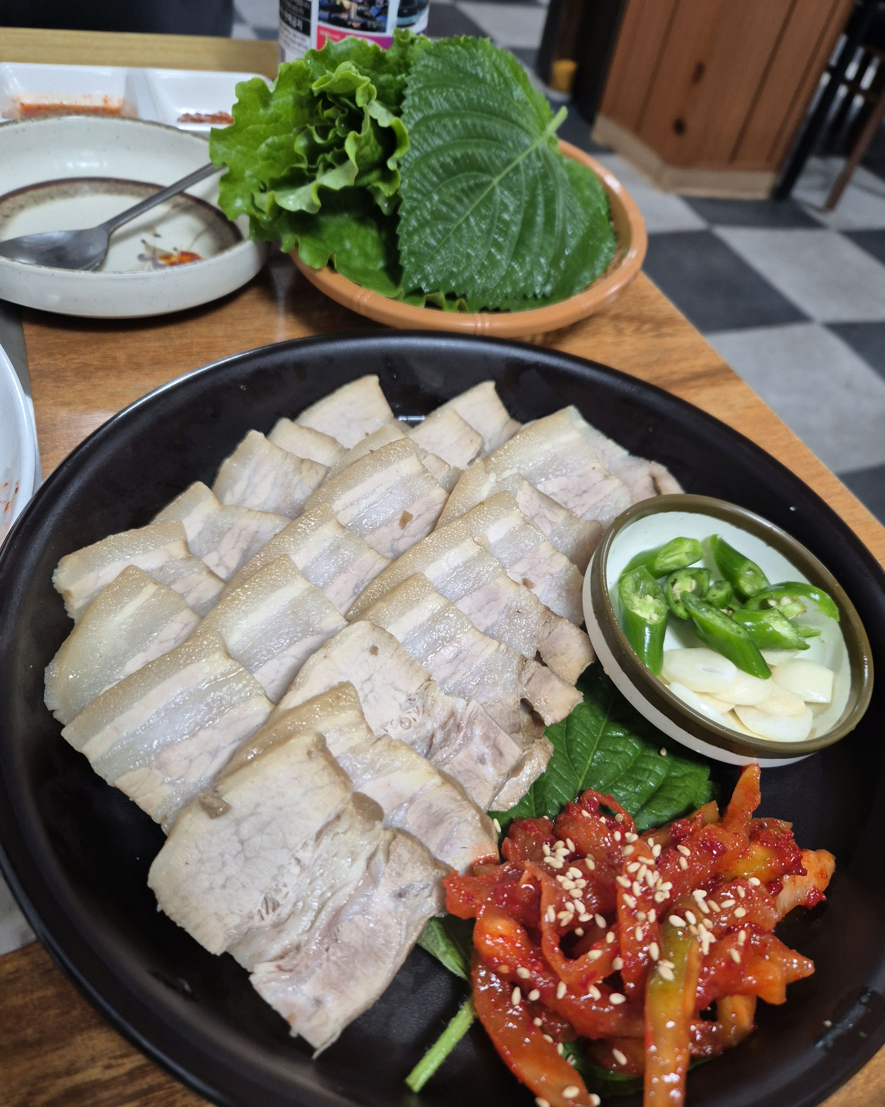 오늘 두번째 방문입니다 - 대전 맛집 대전 칼국수 족발 쭈꾸미볶음 본점
