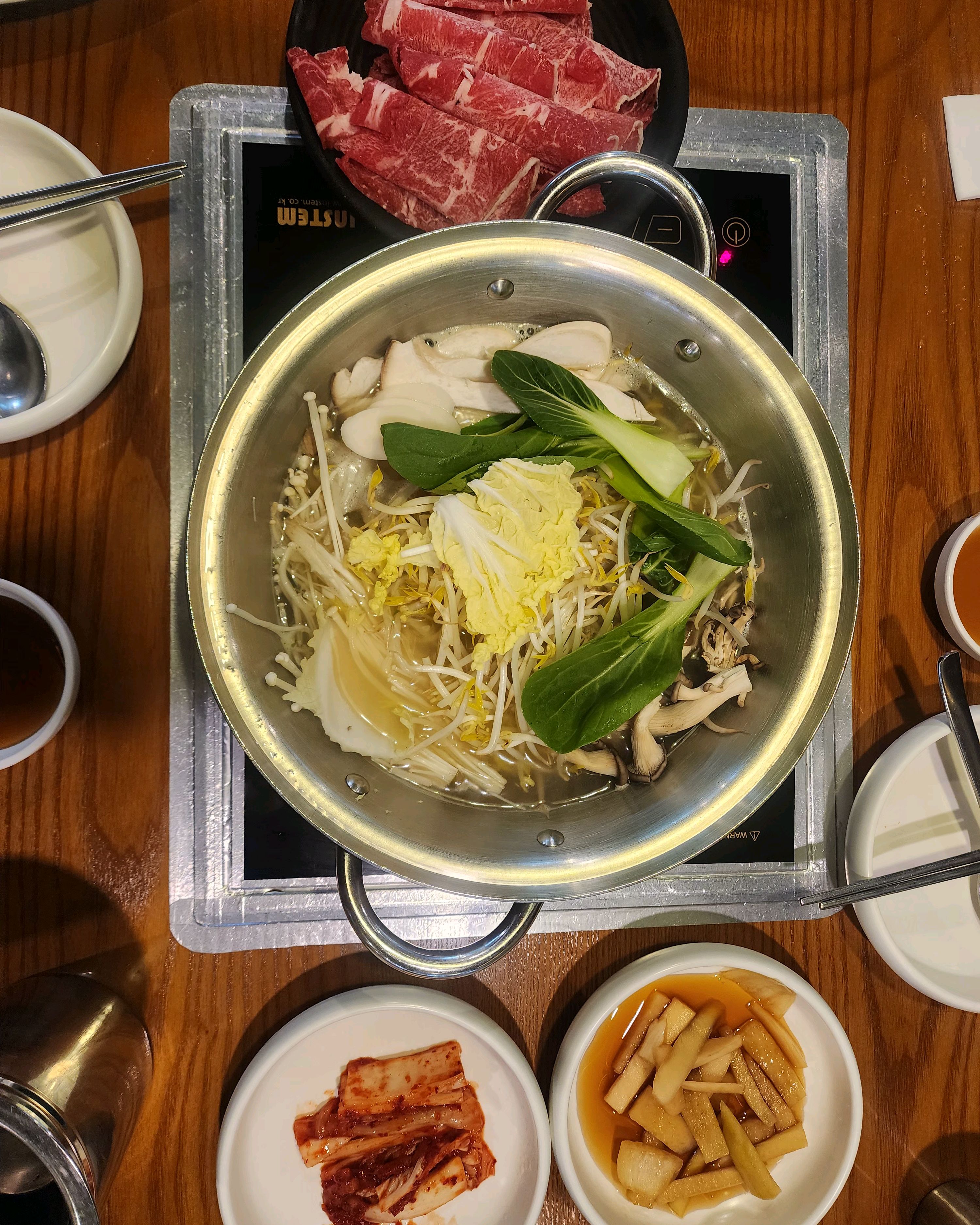 자주찾는 곳이예요~매장도 깨끗하고 맛은 물론이고 가성비 갑인곳입니다 집근처에 이런곳이 있어