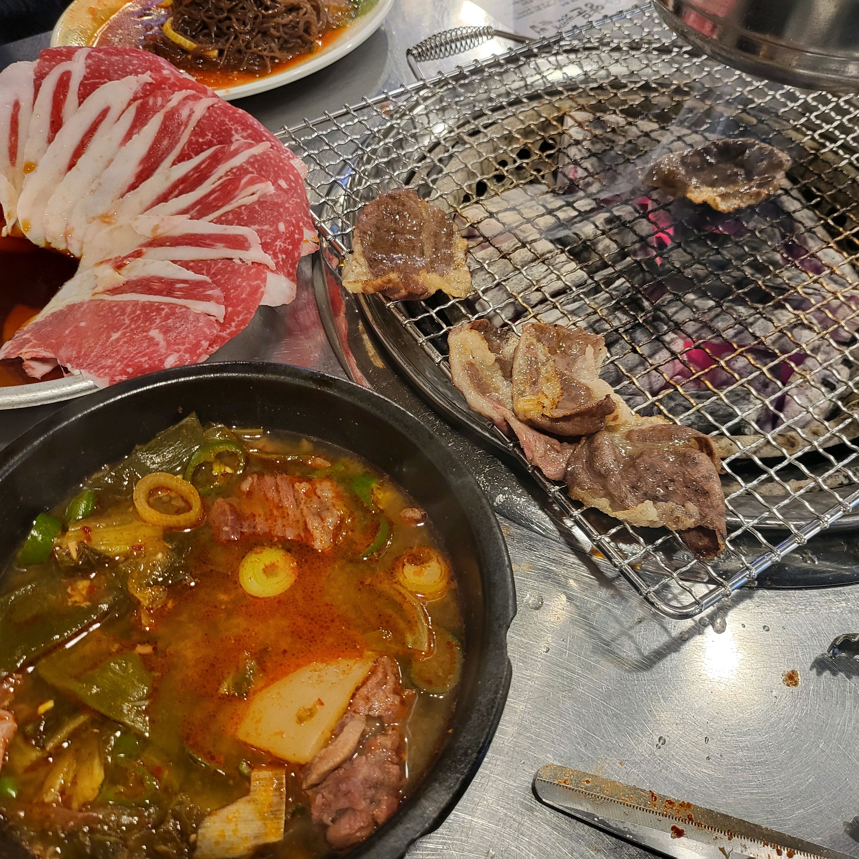 리뷰도 많아서 찾아왔는데 리뷰많은 이유가 있네요 너무 맛있어요 - 불당동 맛집 남영동양문 천안점