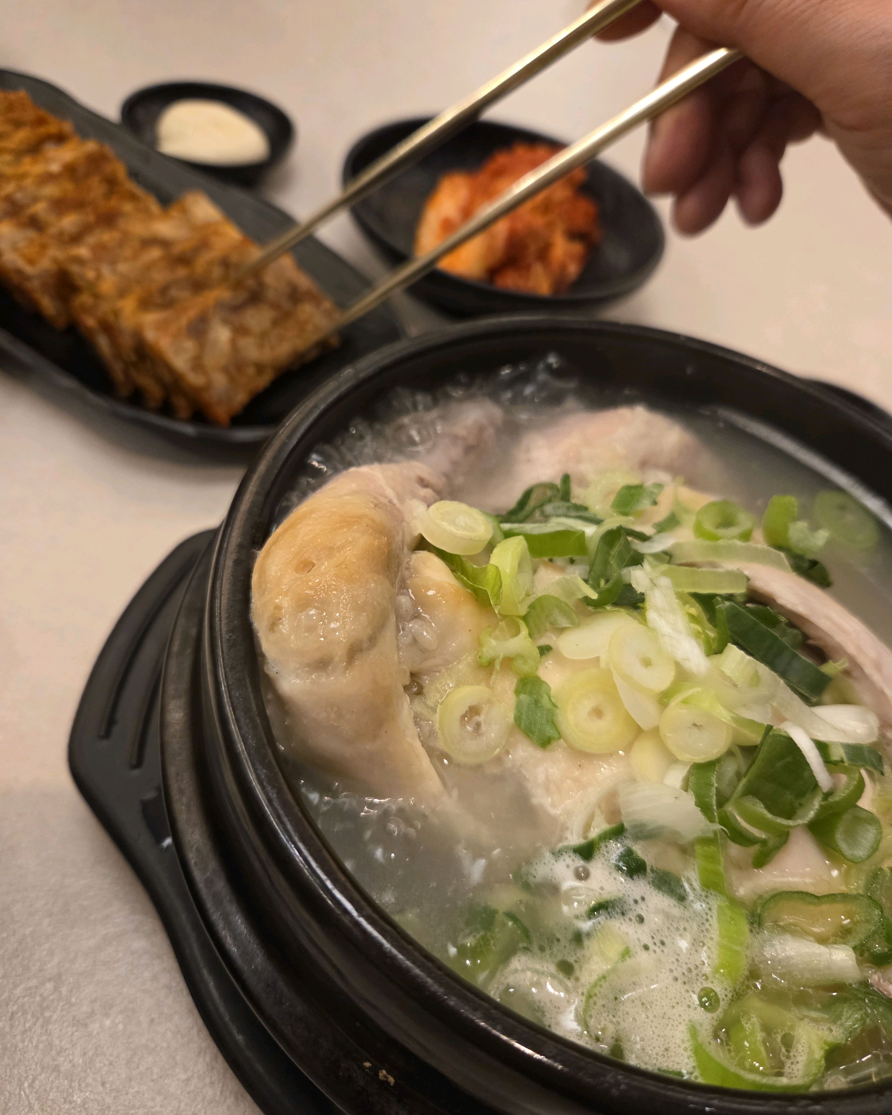 한달에 한번 이상 오는 곳입니다~ - 불당동 맛집 세종이도삼계탕 신불당점