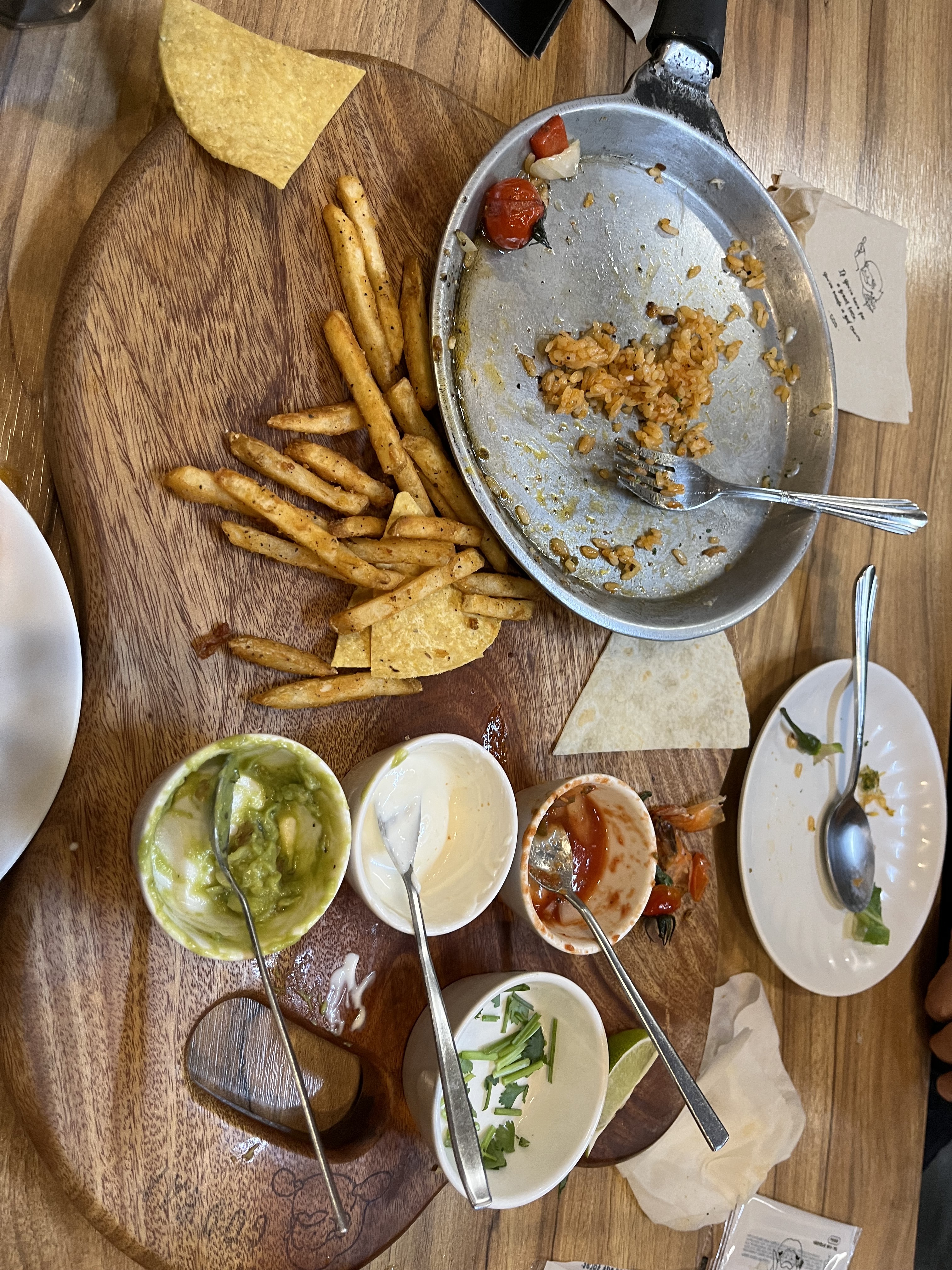 아버지랑 같이 와서 먹었는데 넘 맛있게 드셔서 기분이 좋았어요ㅎㅎ 친절하게 도와주시고 감사