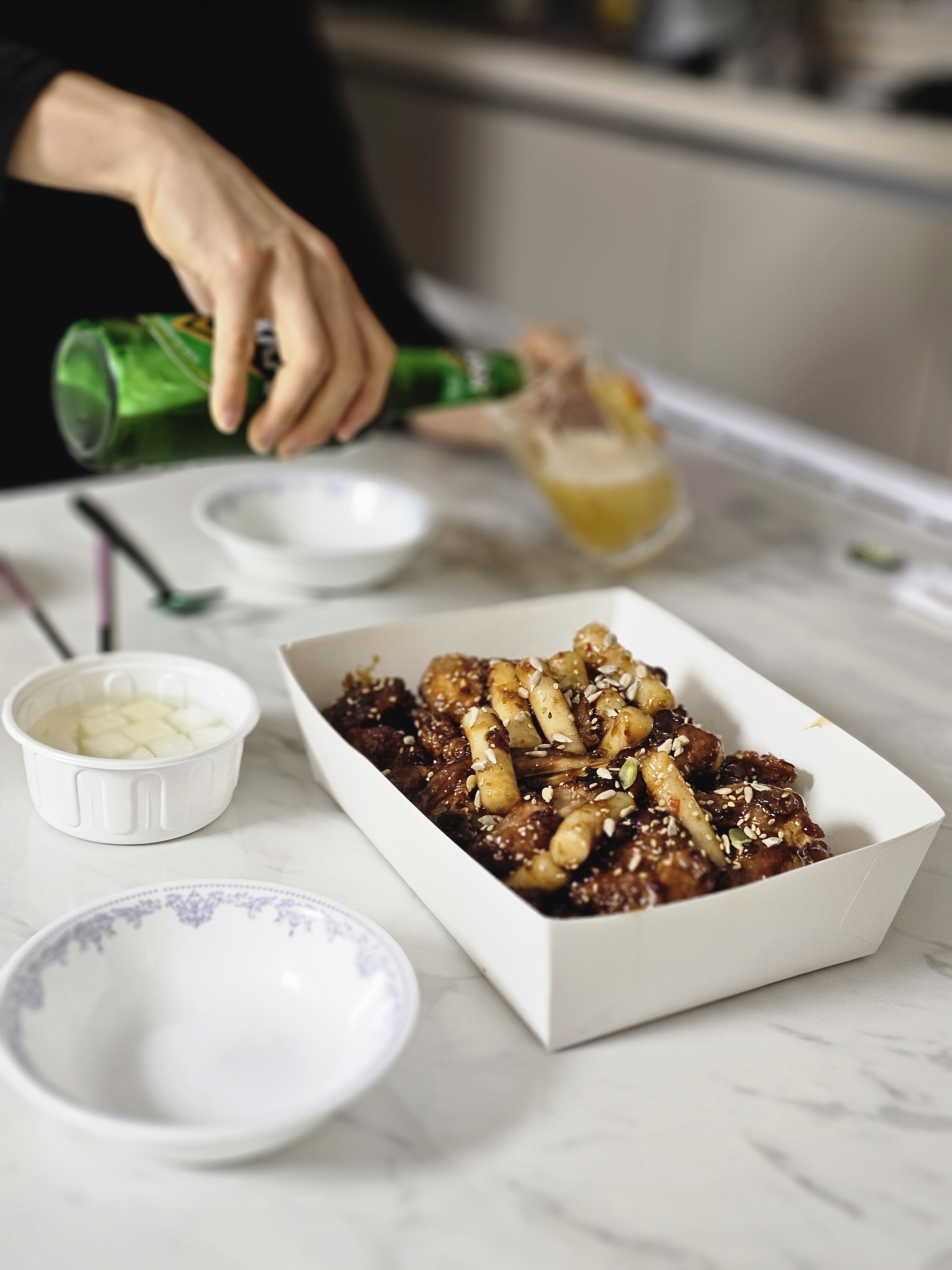 핫하고 맛도 특이하고 맛있다던 쫄간장치킨을 포장하러 왕복 1시간거리를 다녀왔는데 - 대전 맛집 스모프치킨 대전본점