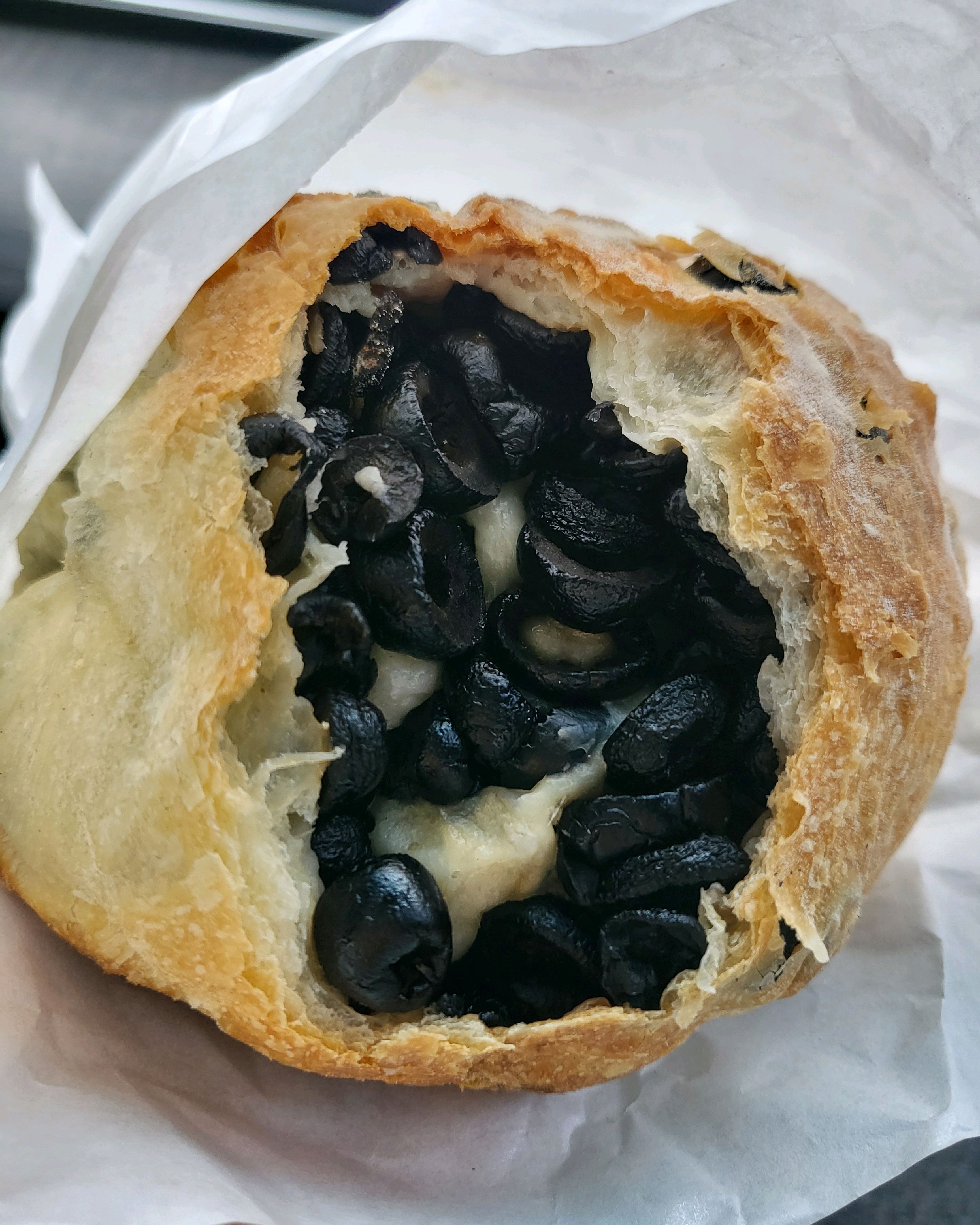 빵은 맛있는데 계산하시는분 말투가 친절하지 않아서 - 인천 맛집 베이커리율교P3120