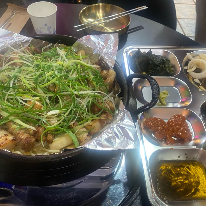 고기가 너무 맛있고 간편해요 - 인천 맛집 본진삼겹살 구월본점