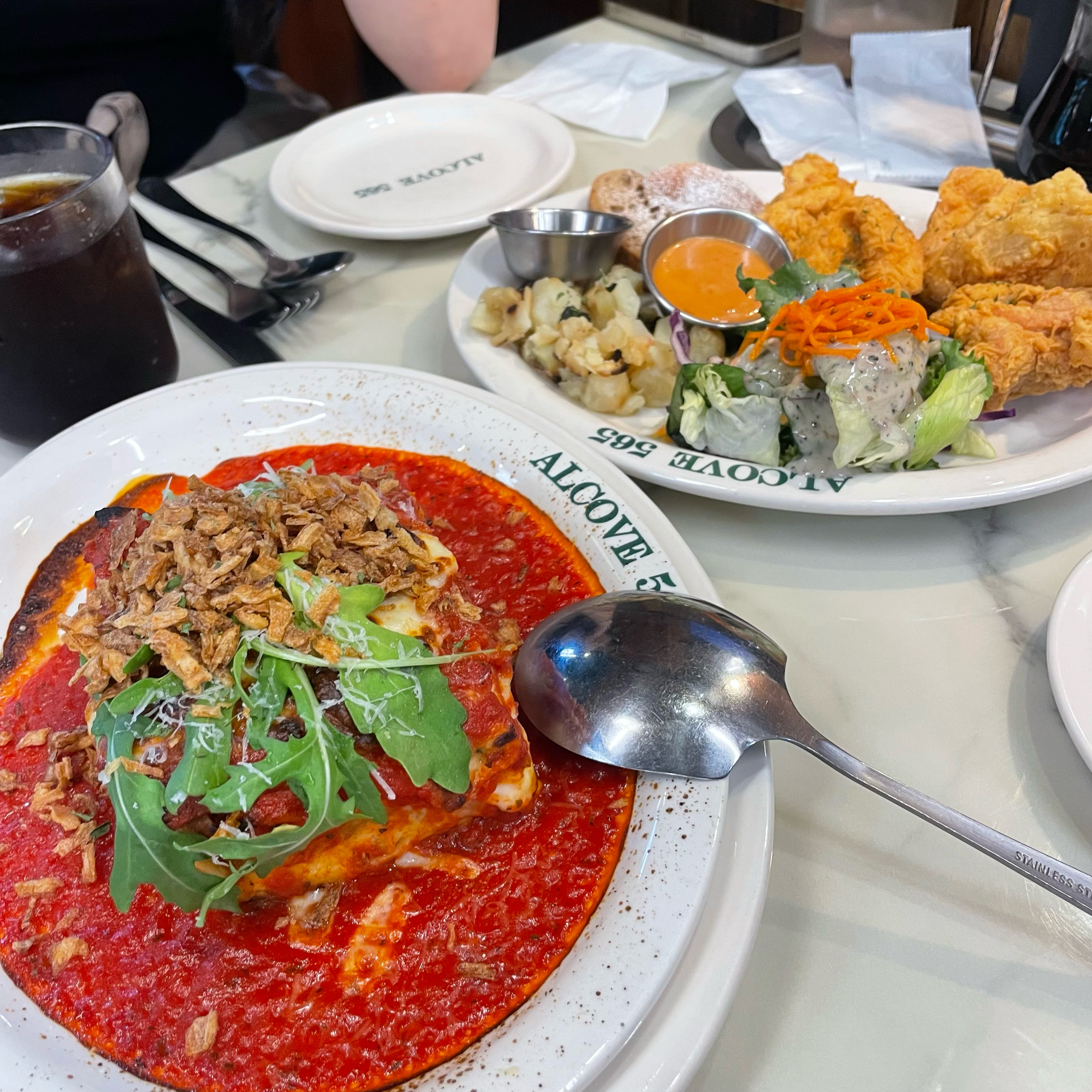 분위기가 너무 좋고 음식도 너무 맛있어요!!! 데이트할때 오면 좋을것같아요!! - 인천 맛집 알코브565