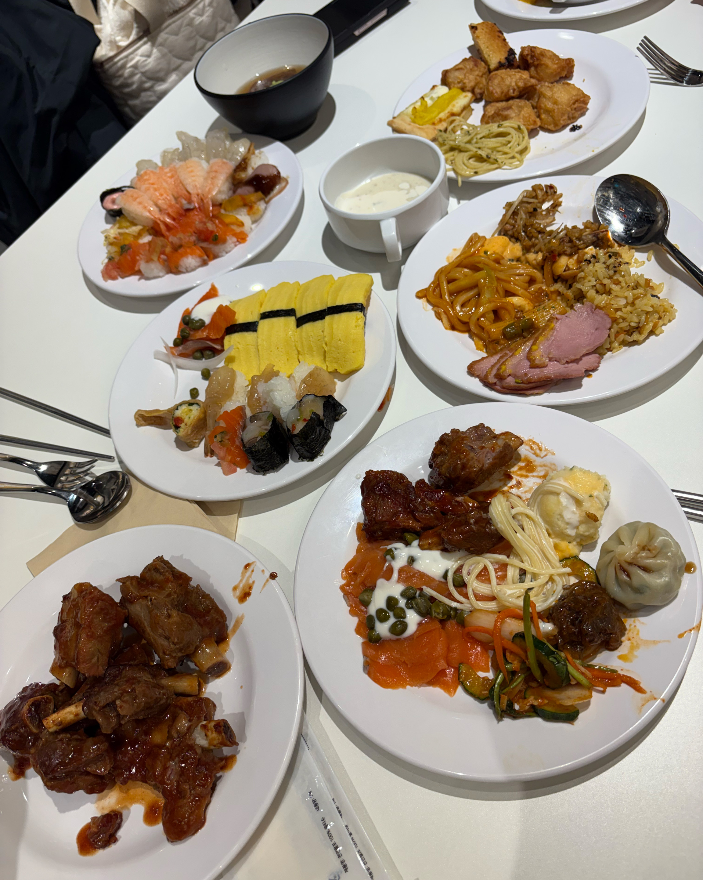 어린이날에 갔는데 오래안기다리고 바로 입장했어요~ 너무 맛있게 잘 먹었어요! - 인천 맛집 애슐리퀸즈 인천아인병원점