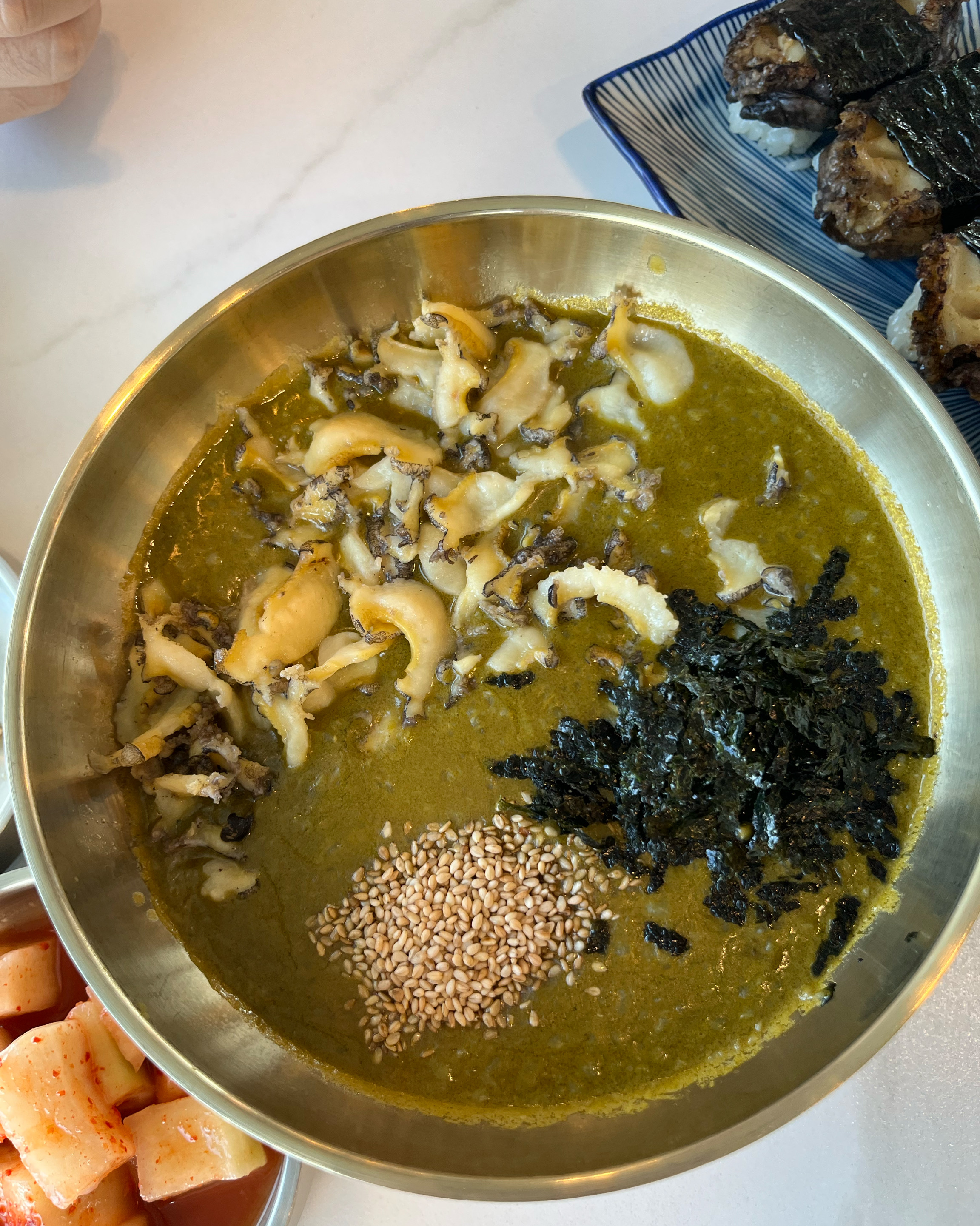 아침으로 전복죽에 전복초밥 굿굿 - 제주 맛집 안녕전복