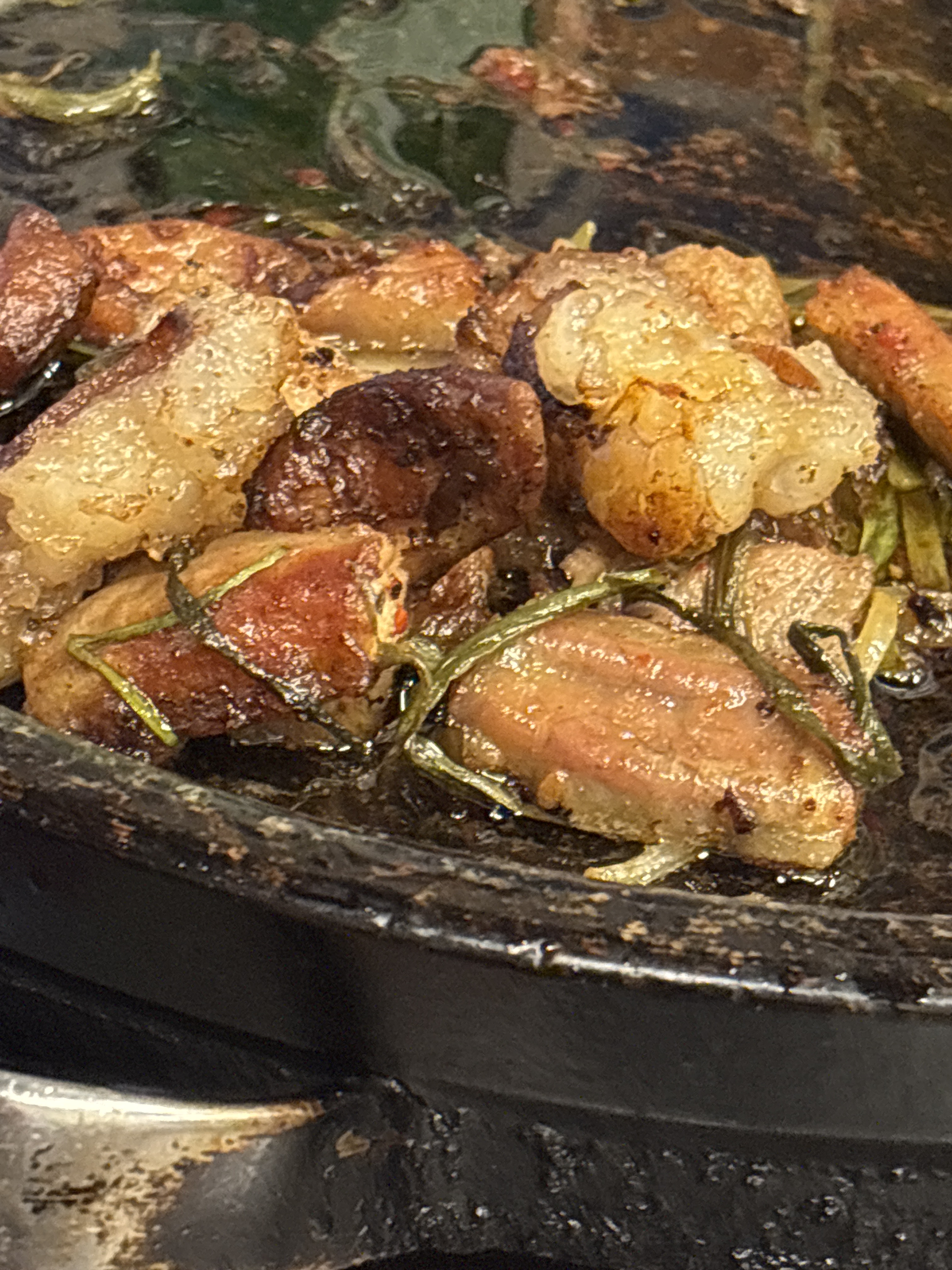 여기 존맛이네요 길가다가 사람 많은거보고 들어왔는데 - 불당동 맛집 우정한우곱창