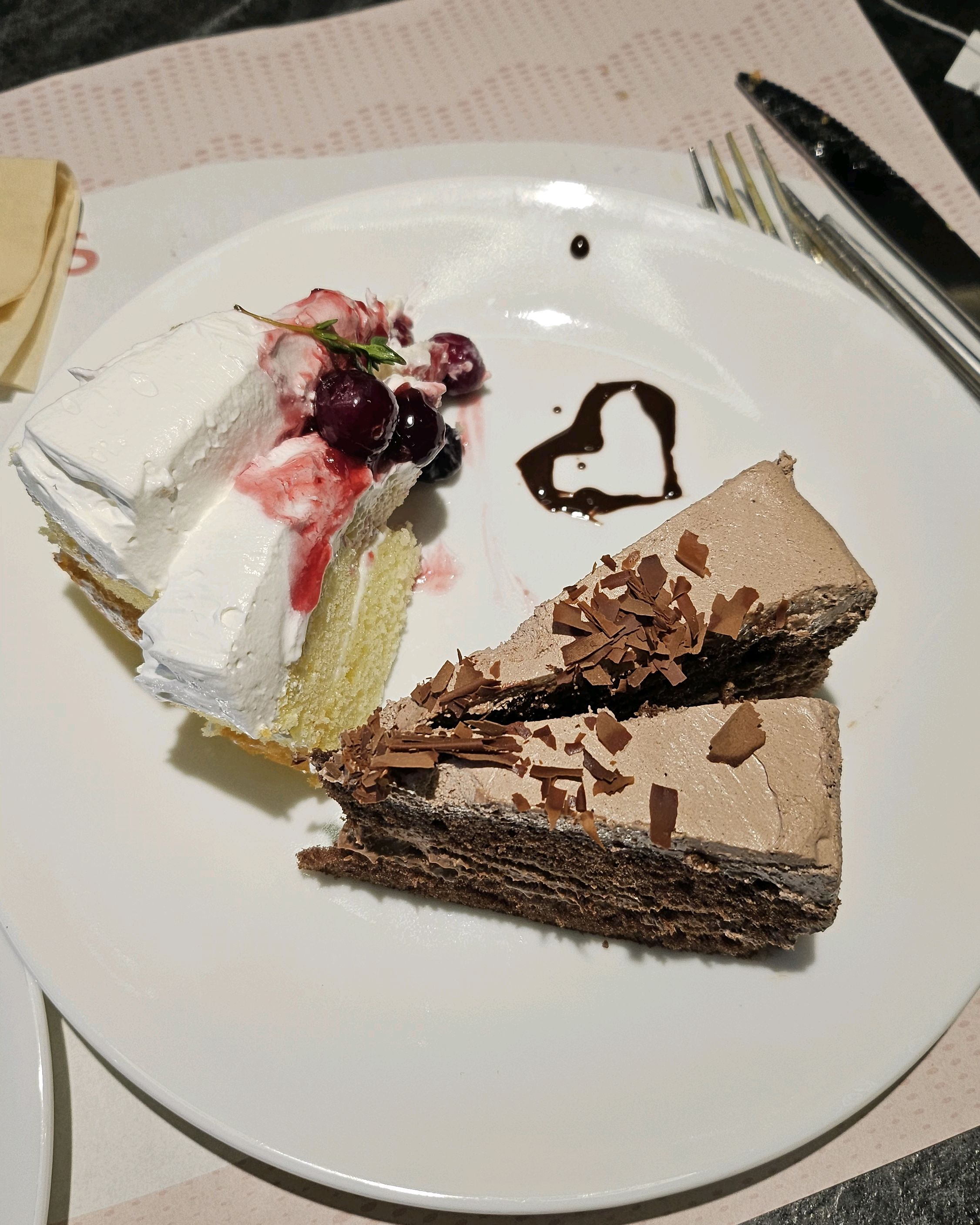 딸기퍼레이드 이후 해산물 파티네요 - 판교역 맛집 빕스 판교점