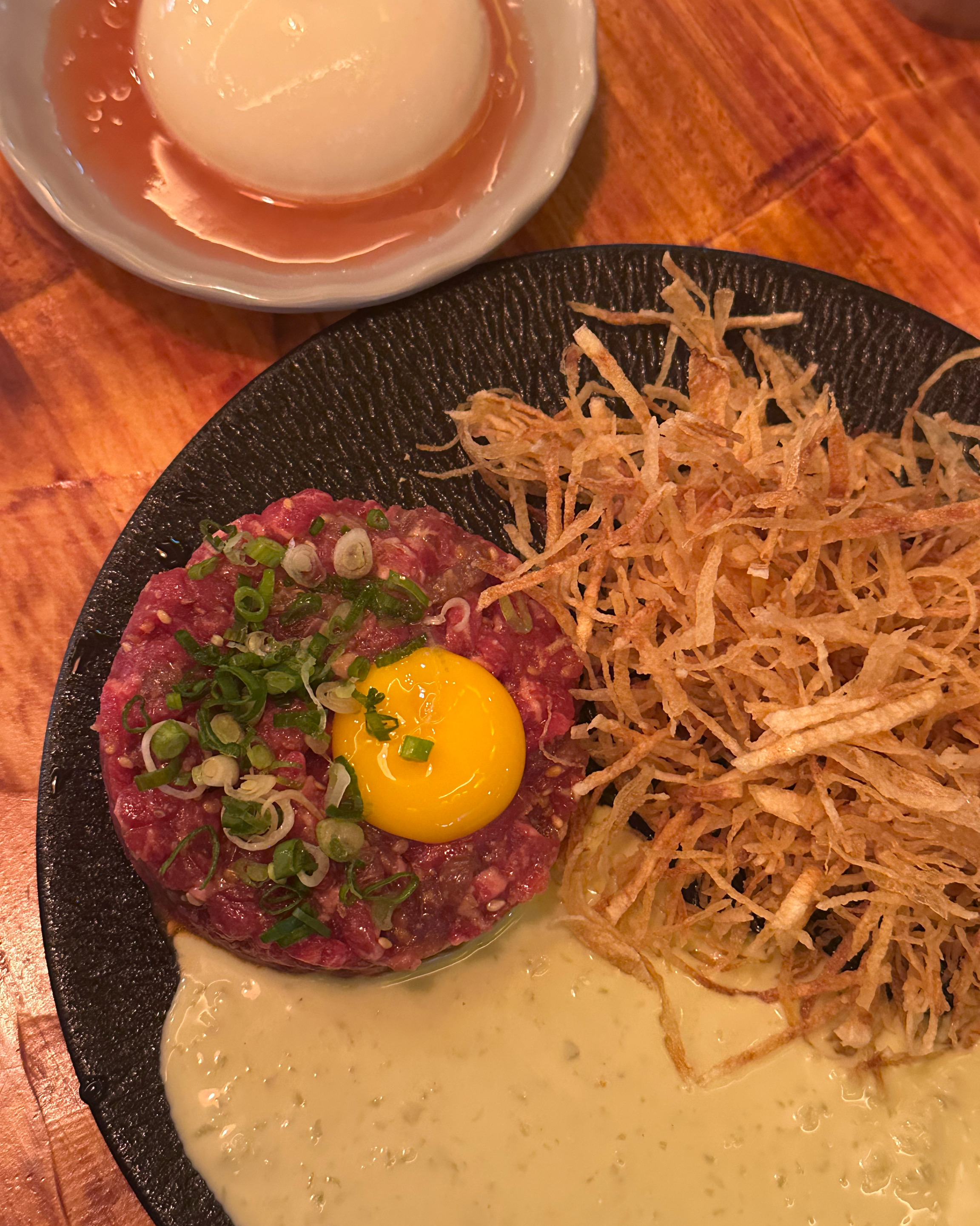 와사비맛 랜치소스? 느낌이라서 넘 맛있어욥 ㅎㅎ 튀김이랑 꼭 같이 드세여~~~그리구 성진님