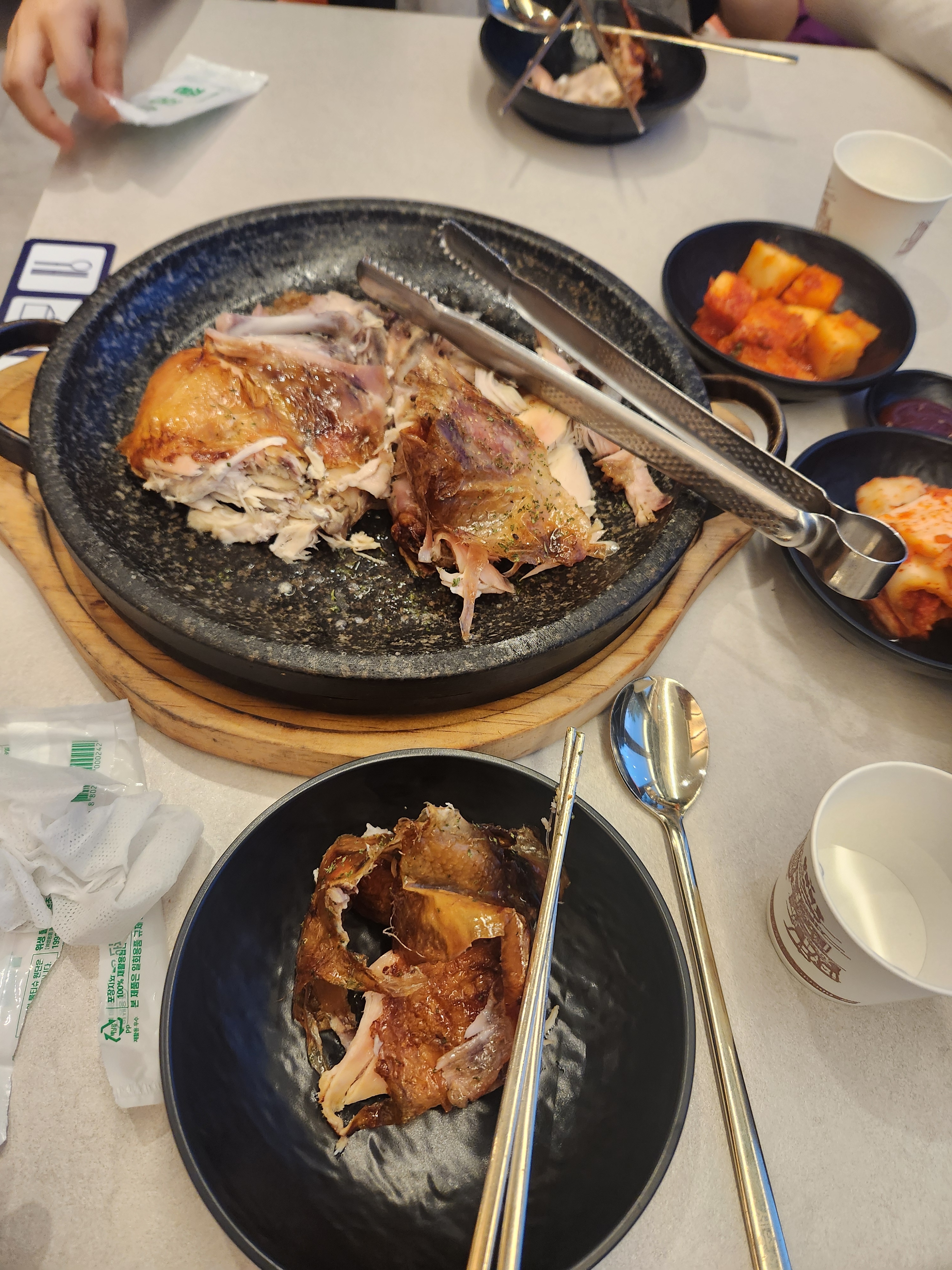 올때마다먹는 누룽지통닭은 애들도 너무 좋아해요~~~ 으슬으슬했는데 몸보신하고 갑니다~ - 불당동 맛집 세종이도삼계탕 신불당점