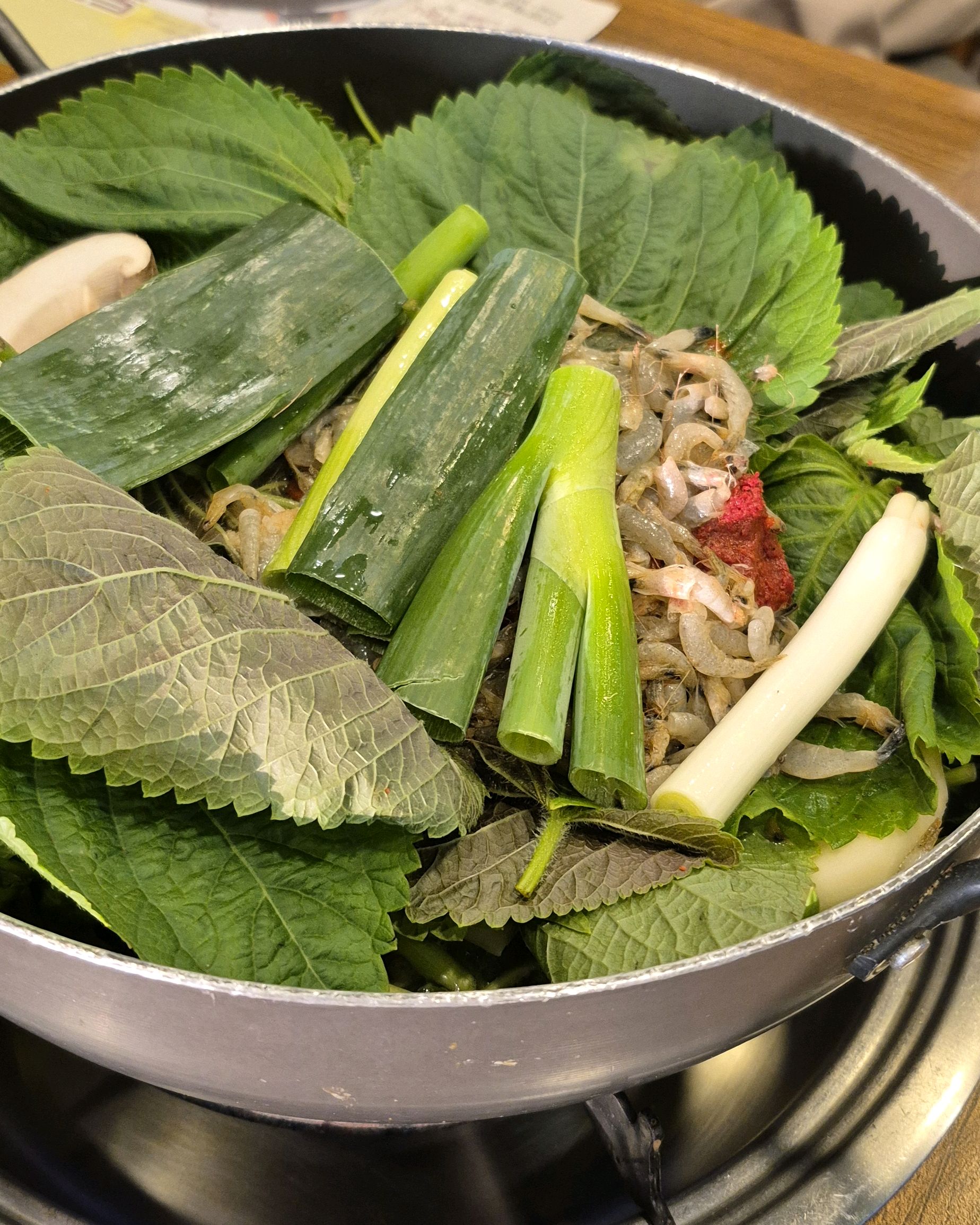 동네 에서 가족모임시 가성비좋게 잘 이용하고 있어요. - 인천 맛집 아우라지 삼산점