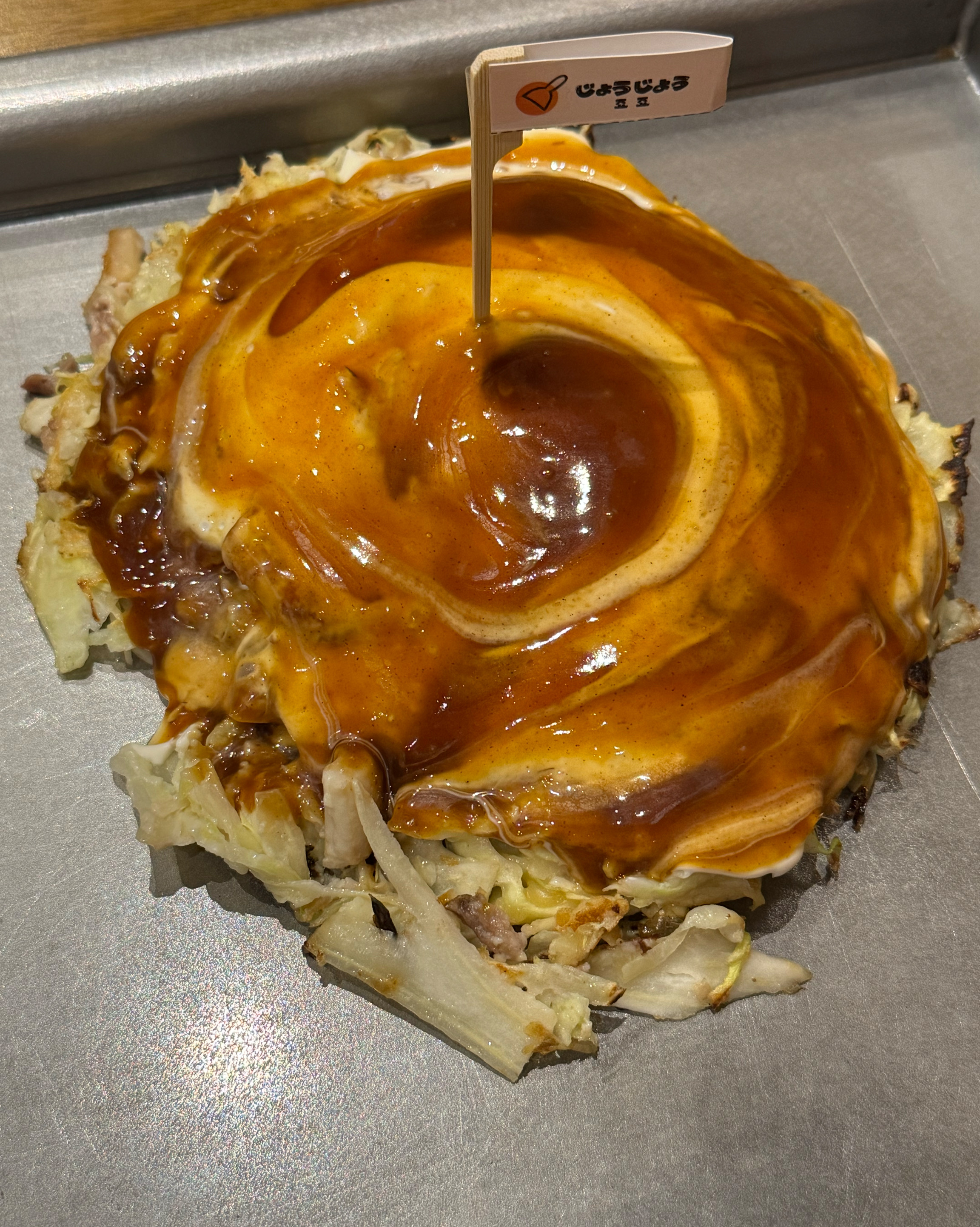 분위기가 너무 좋고 직원분들이 친절하세요! 데이트하기 좋은 장소로 추천합니당 - 인천 맛집 죠죠 트리플스트리트점
