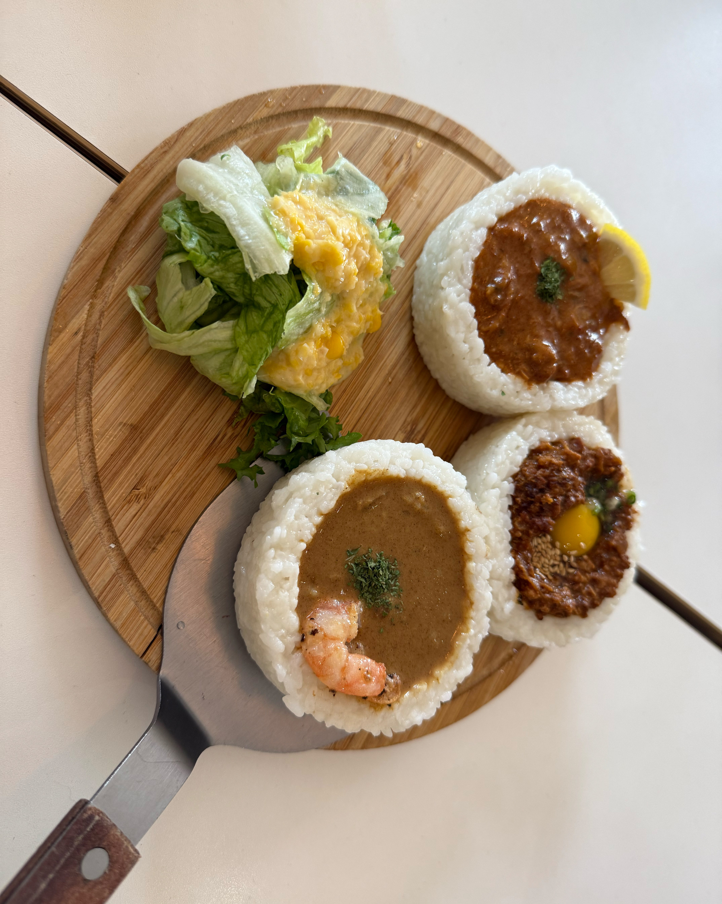 매장이 깔끔하고 여러가지 메뉴가 잇어서 좋네요 - 불당동 맛집 소코아 천안신불당점