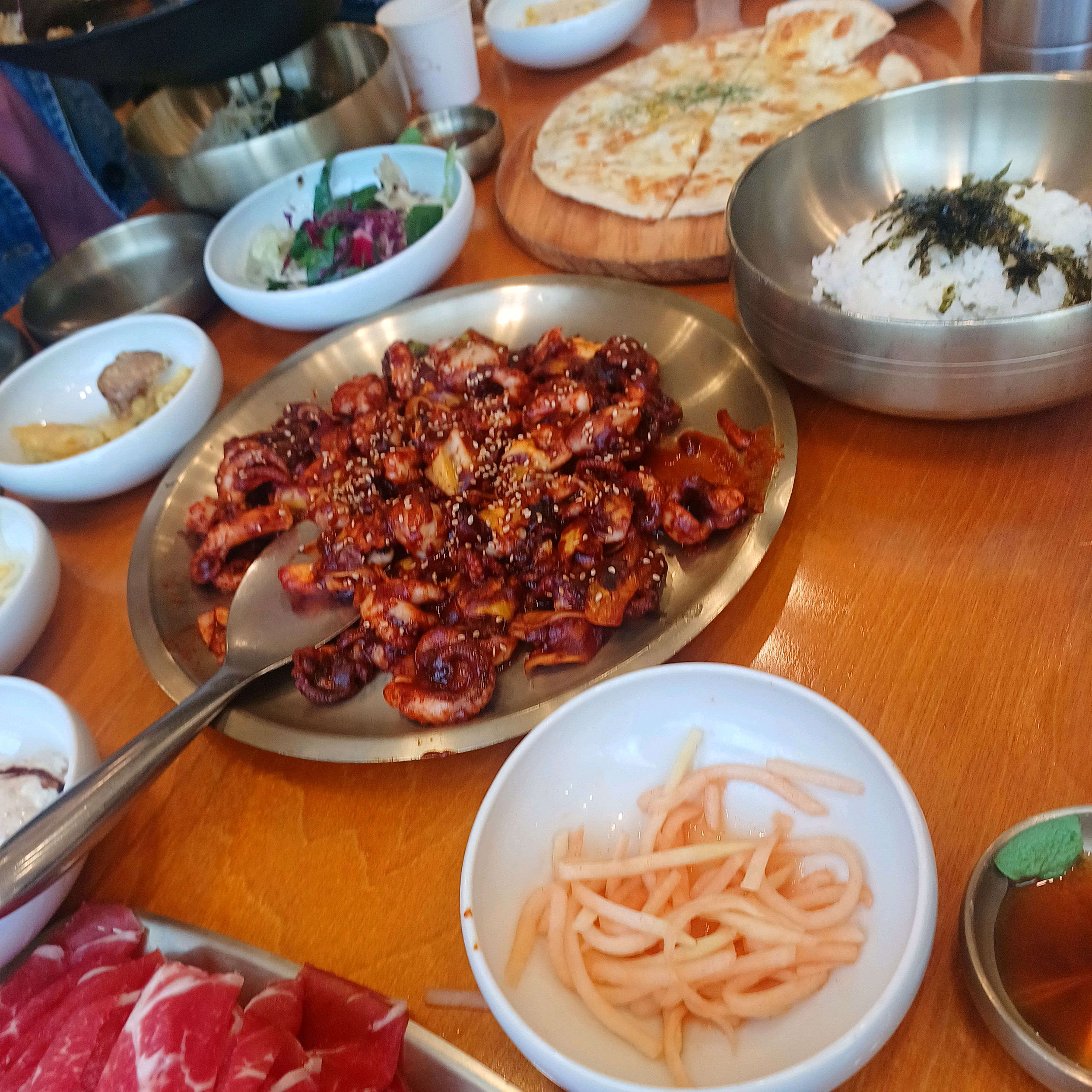가족과함께하기 좋아요 - 대구 맛집 청담한상