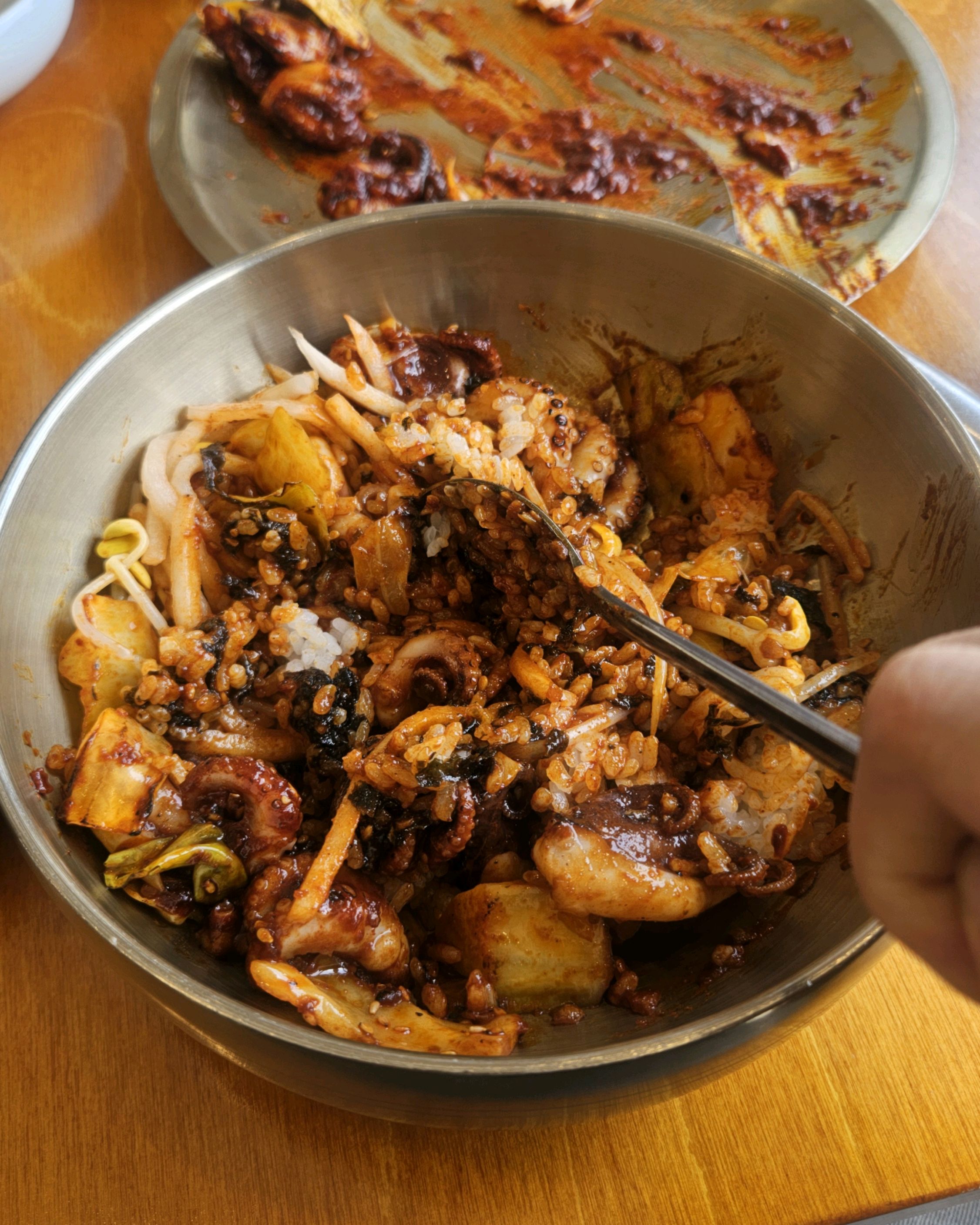 너무 맛있게 잘 먹었습니다!! 보통맛으로 먹으면 끝에쯤에 딱 맛있게 매콤해요!! 잘 먹었습