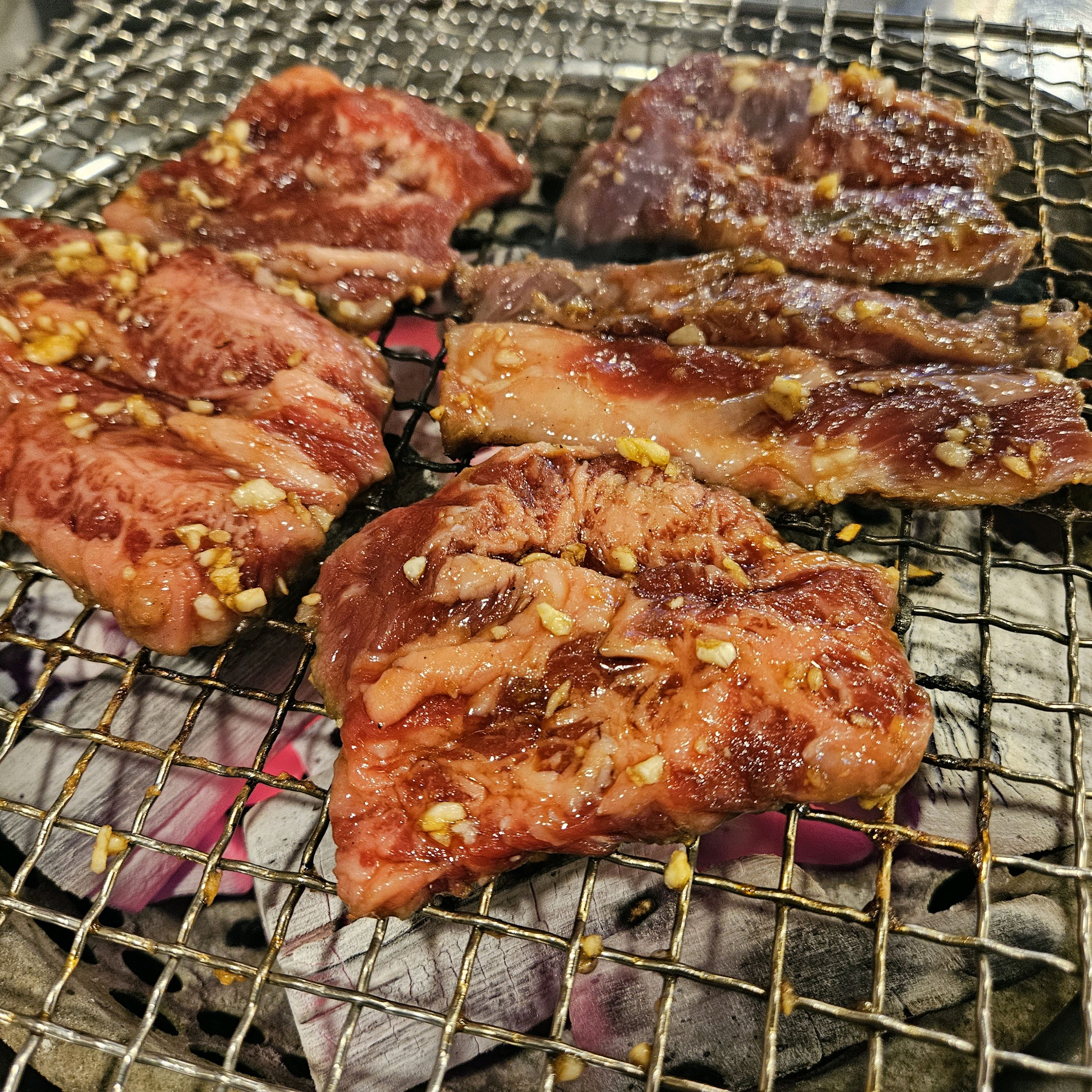 가족이랑 같이 왔는데 고기도 좋고 맛있게 먹었어요 🌸 - 불당동 맛집 남영동양문 천안점