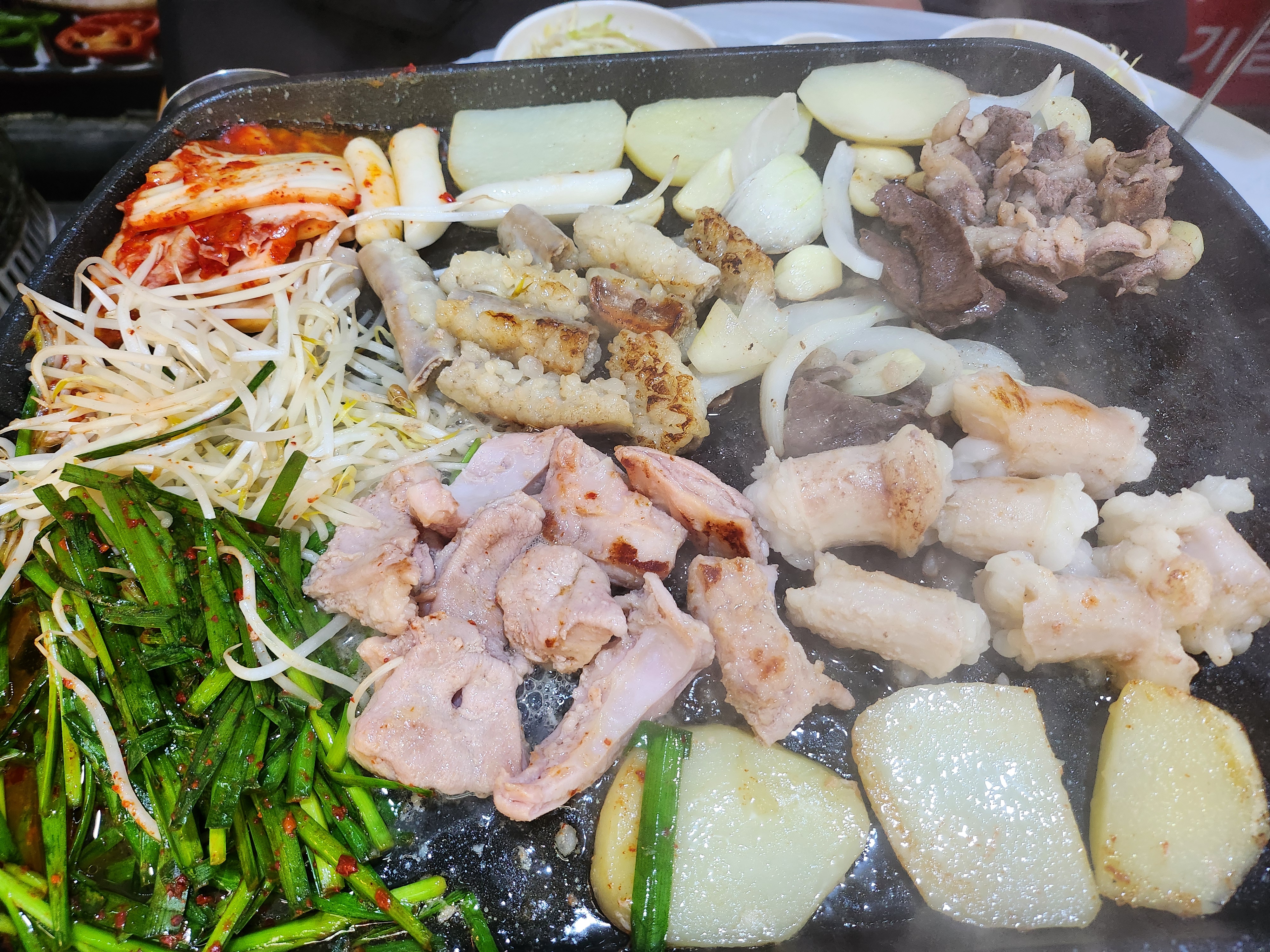 친정올때마다 오는 곳이에요~맛있어요~^^ - 인천 맛집 삽교소곱창