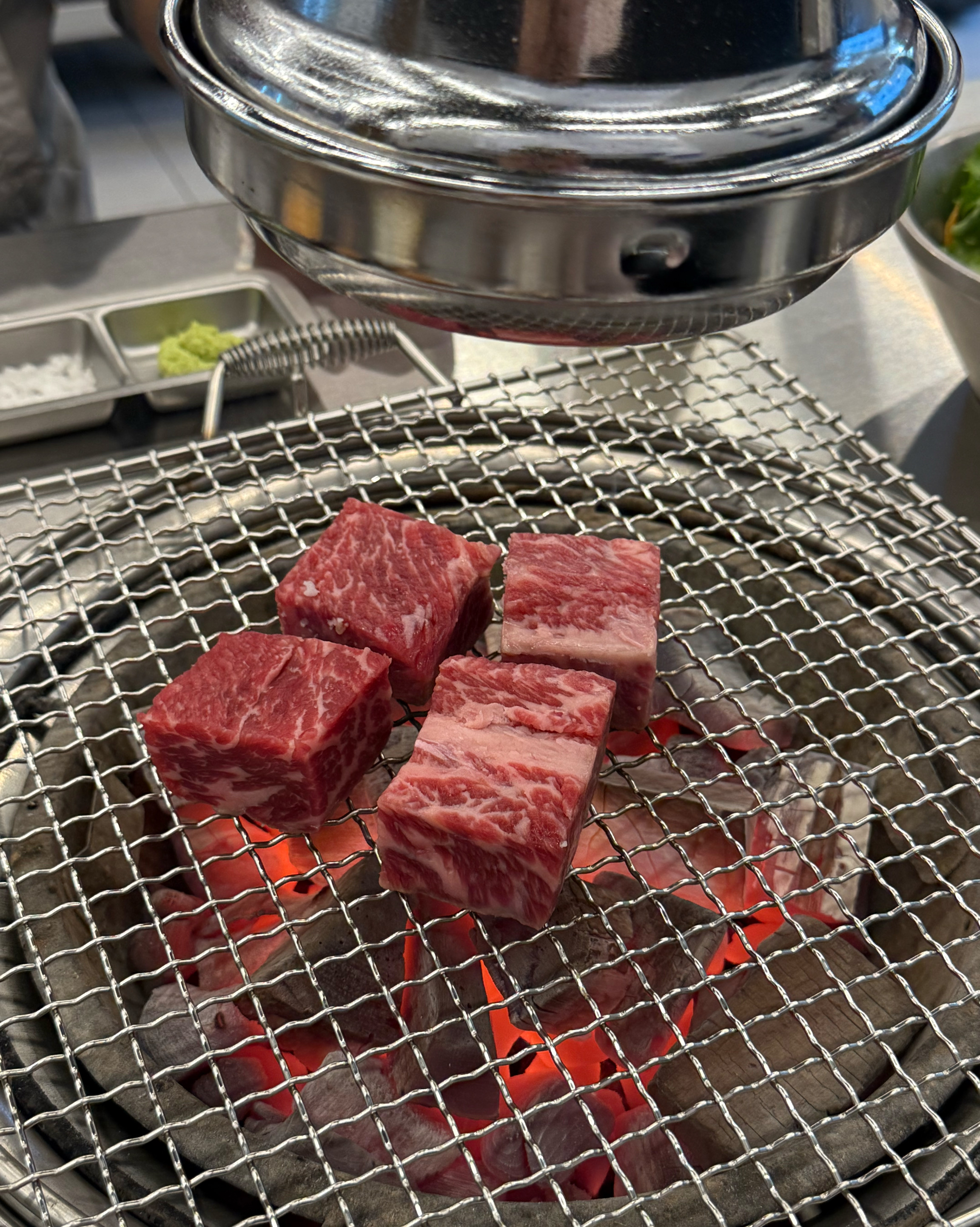 소고기 먹고 싶을 때마다 우대포 생각나요 ... 진짜 맛있고 가락국수는 꼭 꼭 먹어야해요!