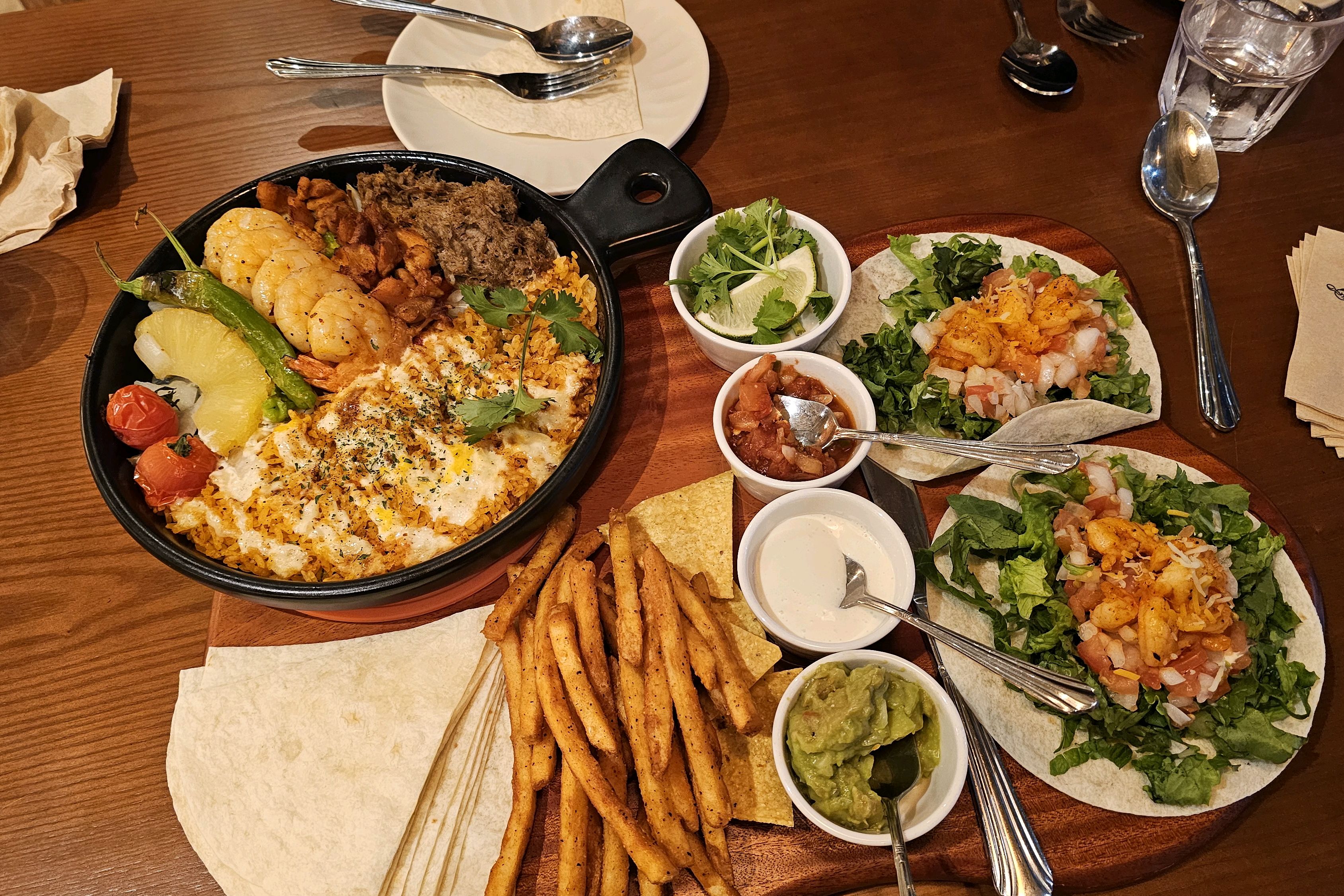 처음 방문했는데 맛있고 분위기도 좋네요 자주 오게 될것 같아요 - 구래동 맛집 갓잇 김포구래점