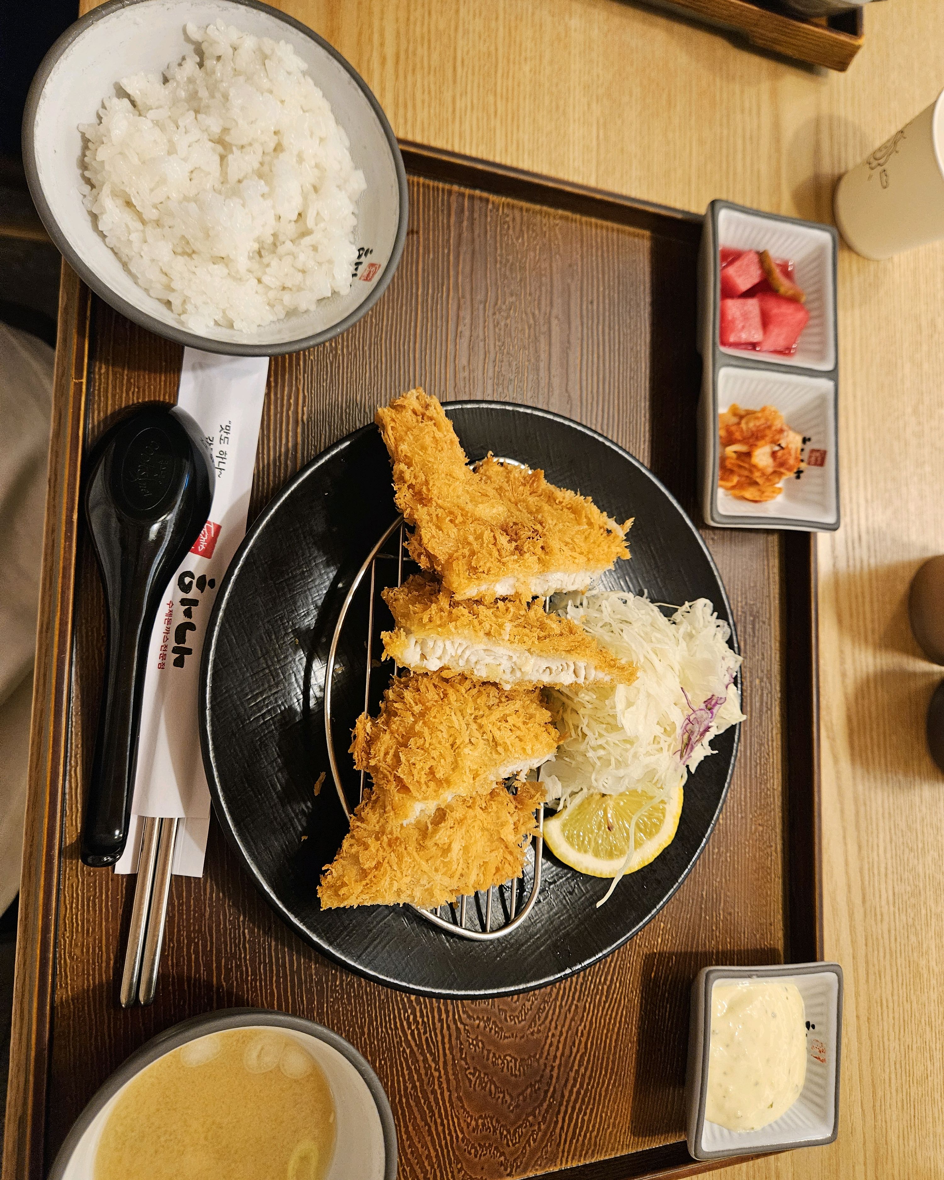 생선까스가 너무 부드러워 요! - 송정 맛집 하나돈까스 송정해수욕장점