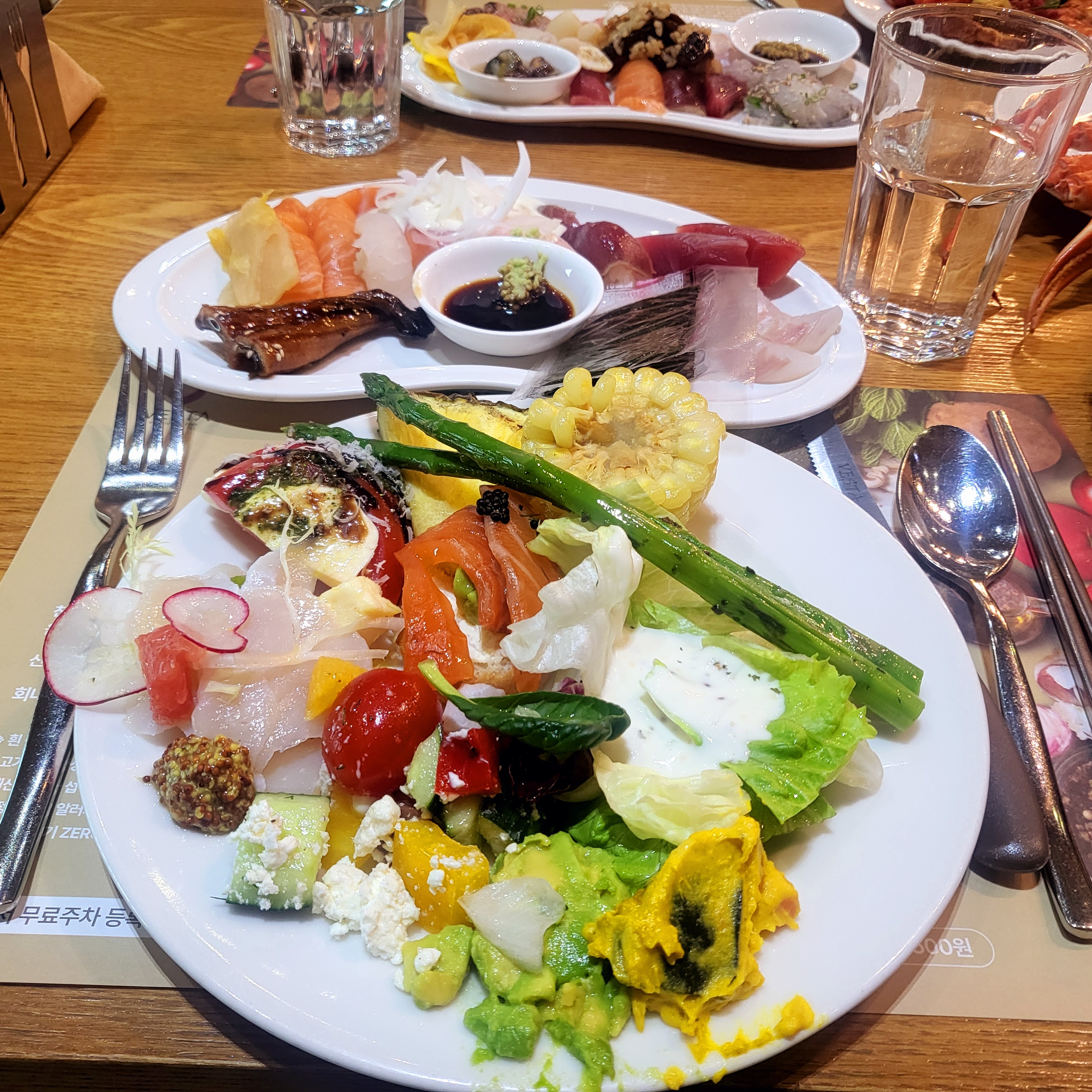 음식이 다양하고 게가 맛있었어요! 소화력 좋으신분들은 가성비 좋을듯 - 대전 맛집 베스타