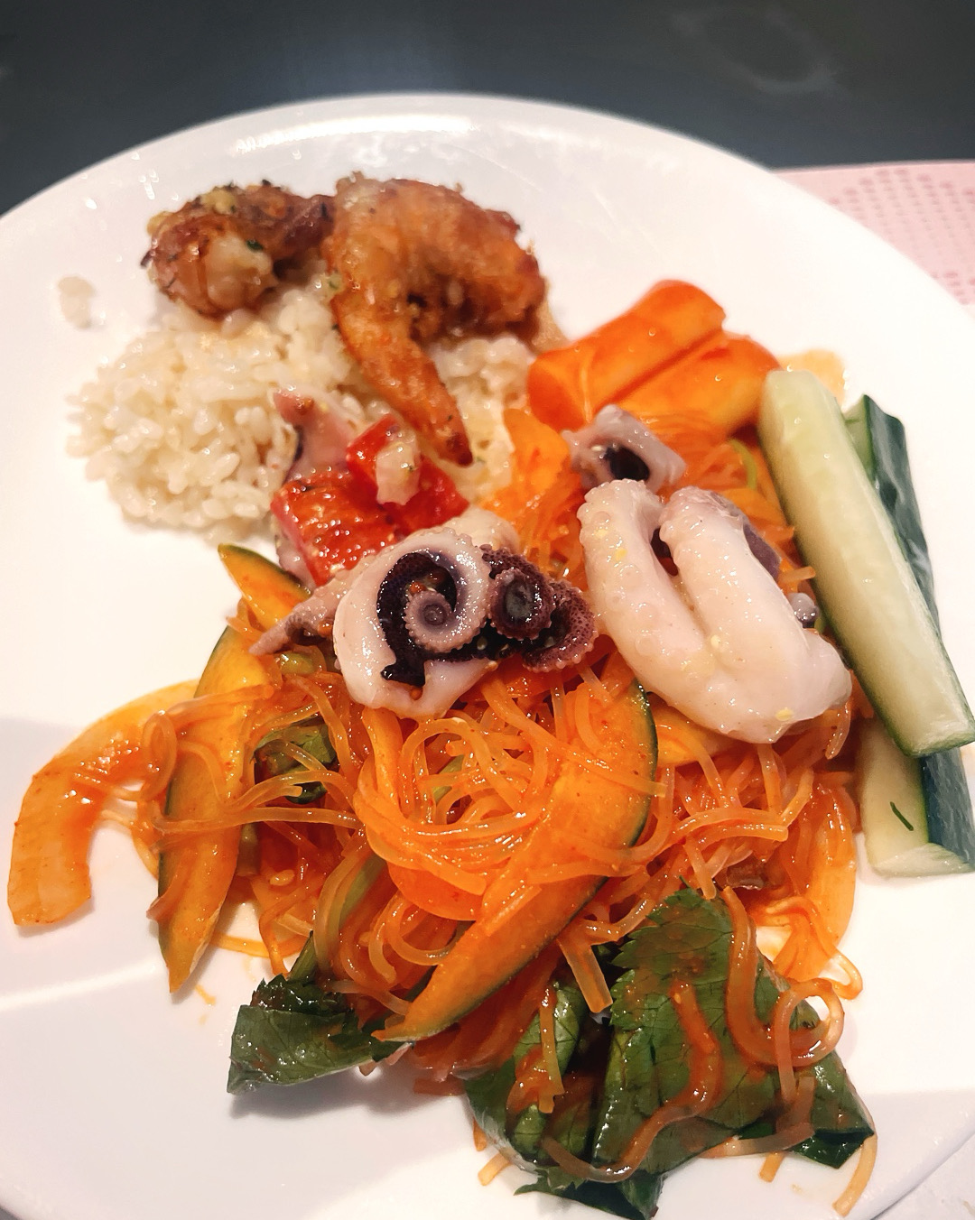 역시 비빔국수? 이게 잴 맛있는듯.. - 대전 맛집 빕스 대전둔산점