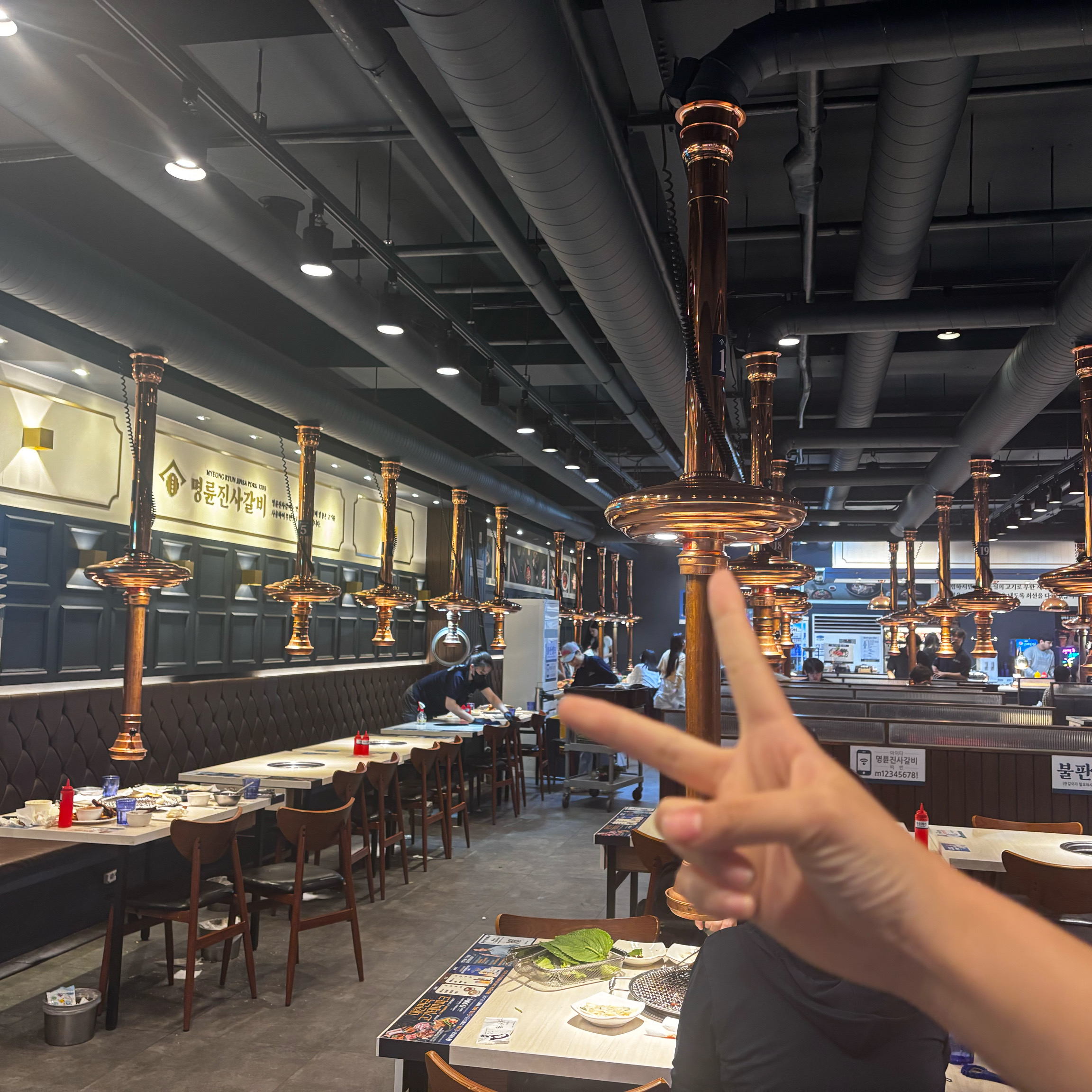 가족들이랑 방문 했습니다 ! 맛있게 잘먹고갑니다 ! - 제주 맛집 명륜진사갈비 제주연동점