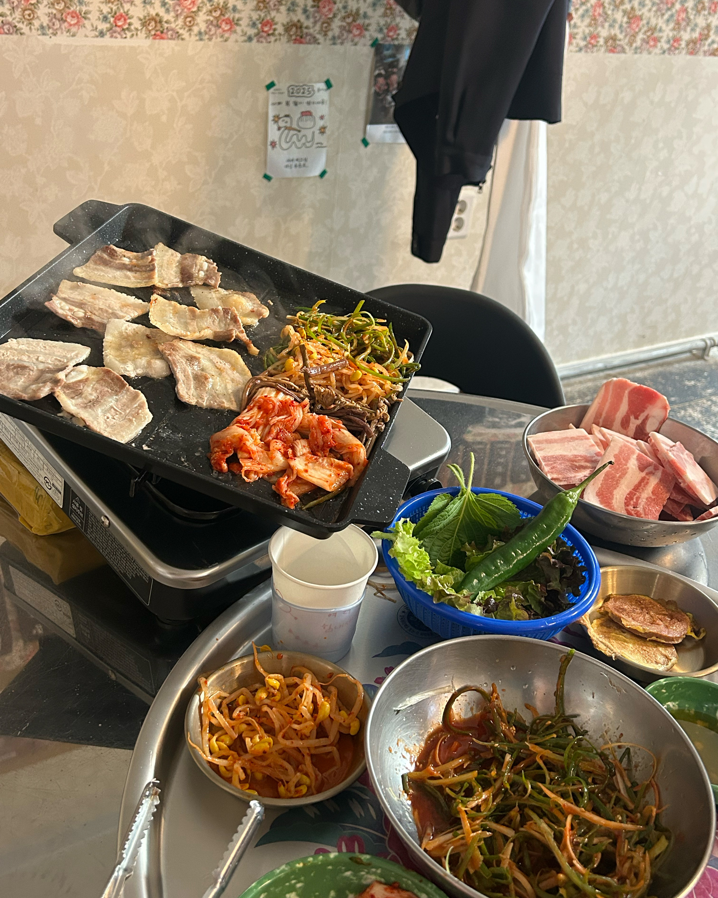 냉삼 땡겨서 찾아서 왔는데 만족해서 먹구 갑니다 ㅎㅎ 직원분도 친절하시고 고기도 볶음밥도