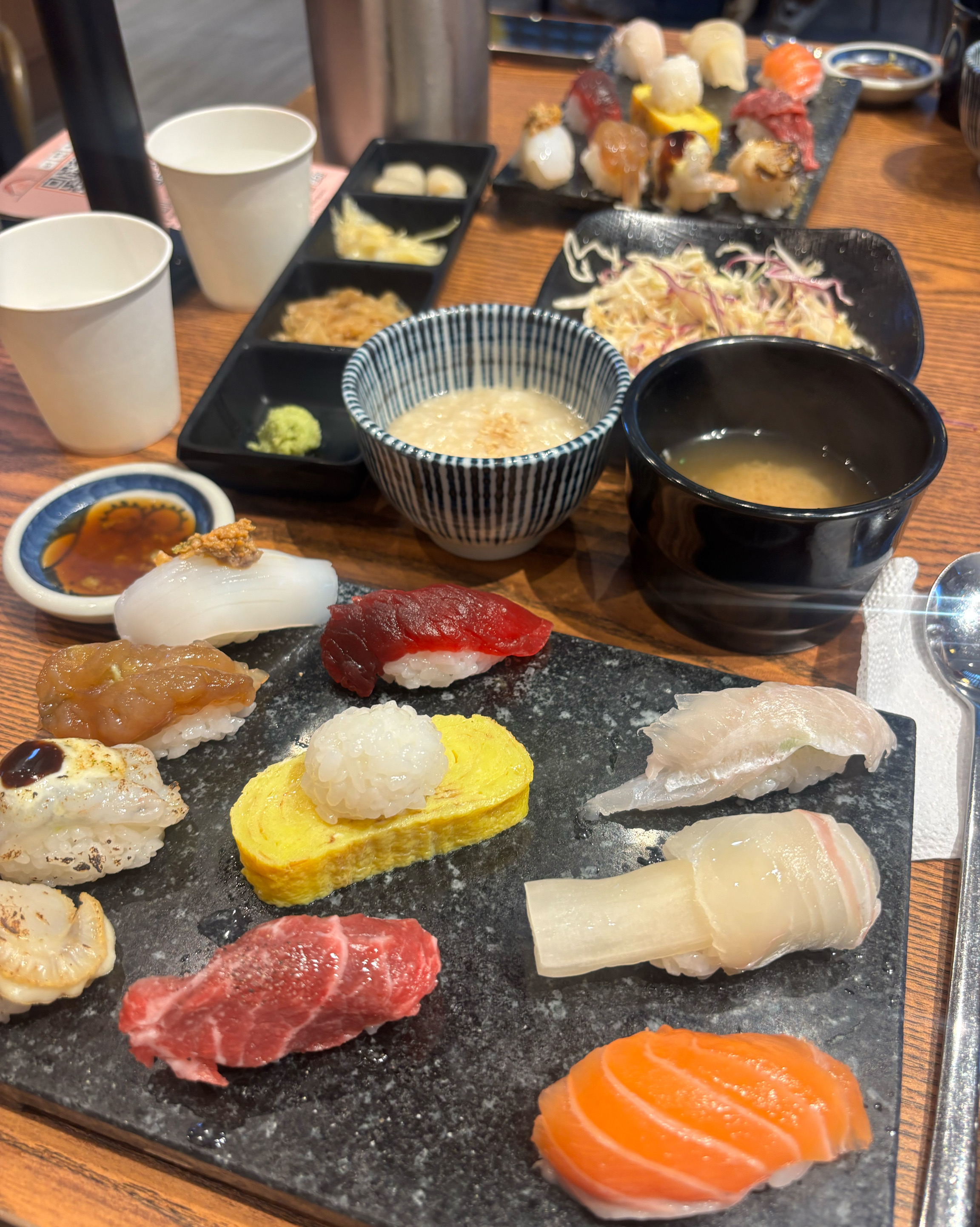 스페셜 모둠 초밥을 먹었는데요! 정말 맛있네요ㅎㅎ - 불당동 맛집 그집초밥 불당점