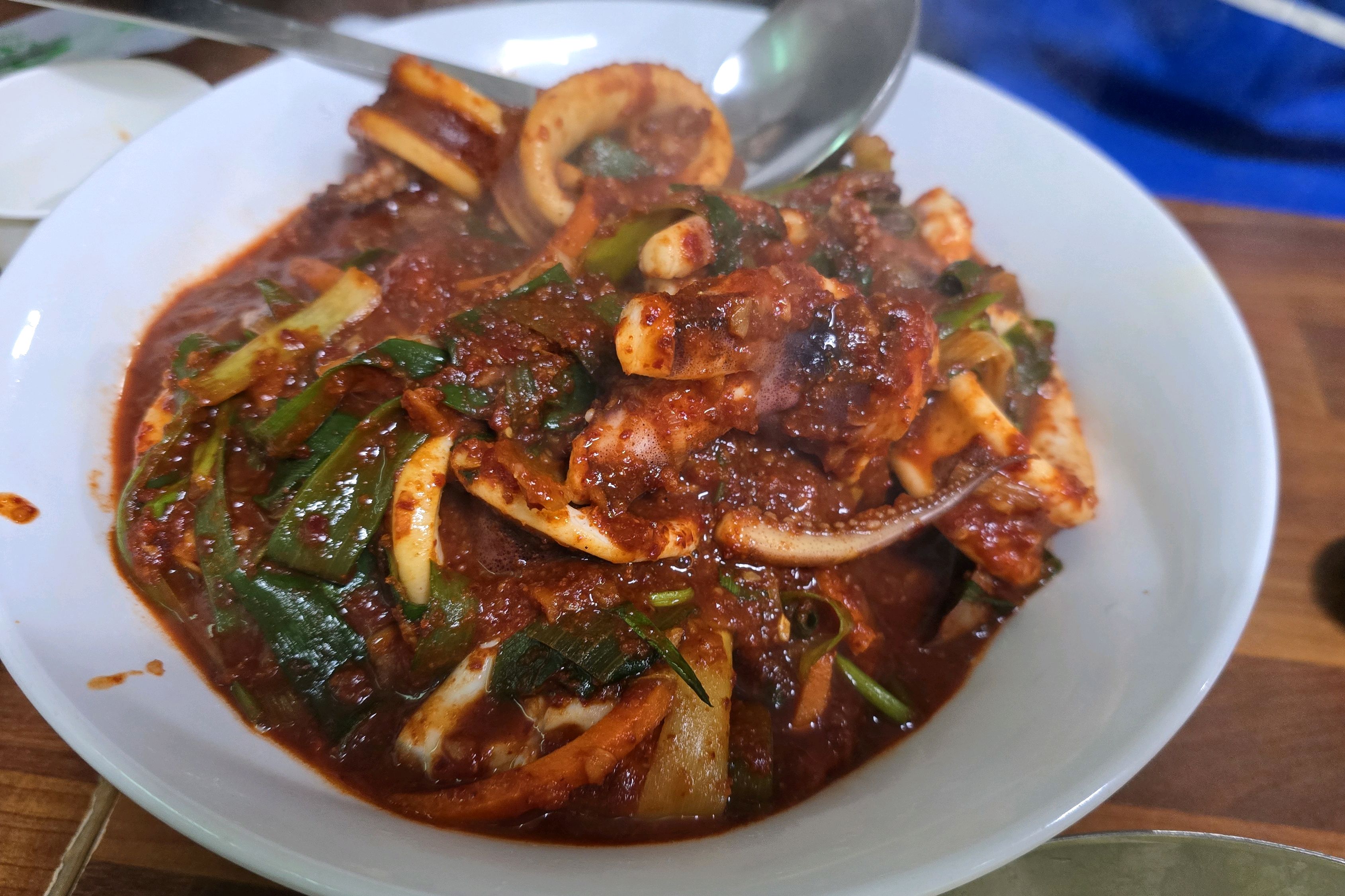 양이 푸짐하고 맛있어요! - 대전 맛집 광천식당