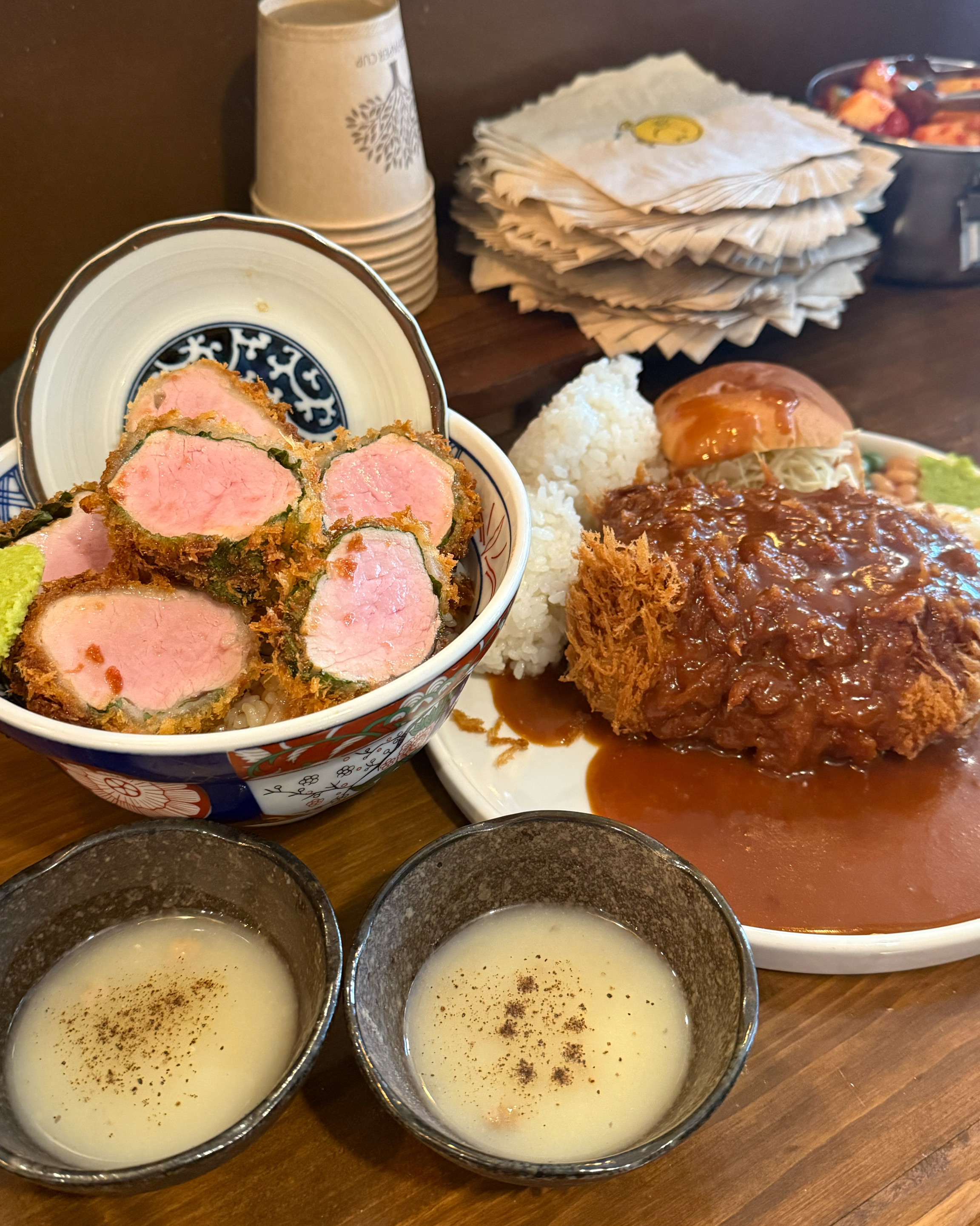 오픈런 해도 대기 최소 1시간 이상이지만 기다린 보람이 있는 돈까스 맛집입니다 !!! - 대구 맛집 남산에