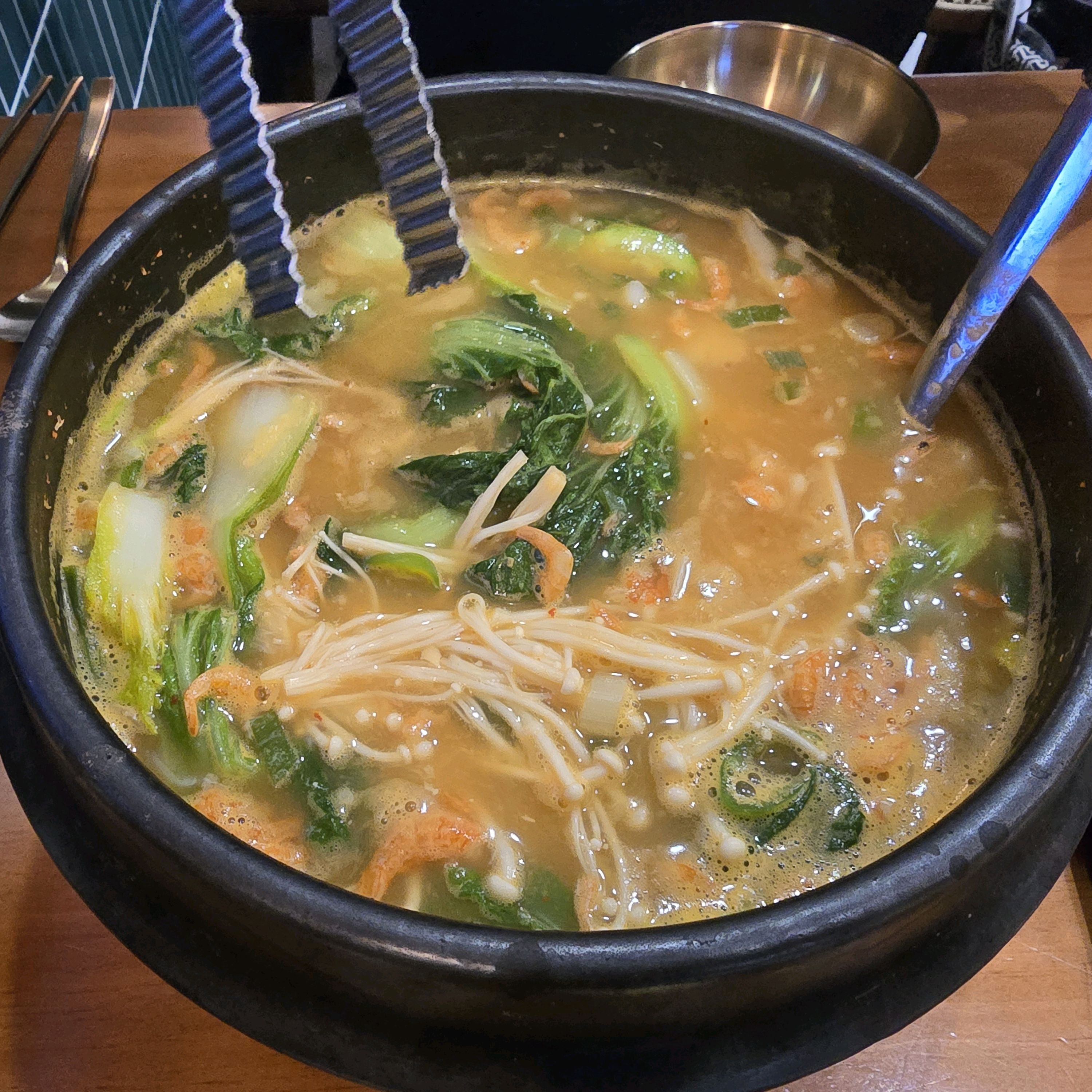 어버이날 기념으로 한식 집 찾다가 왔는데 - 인천 맛집 봉이밥 송도점