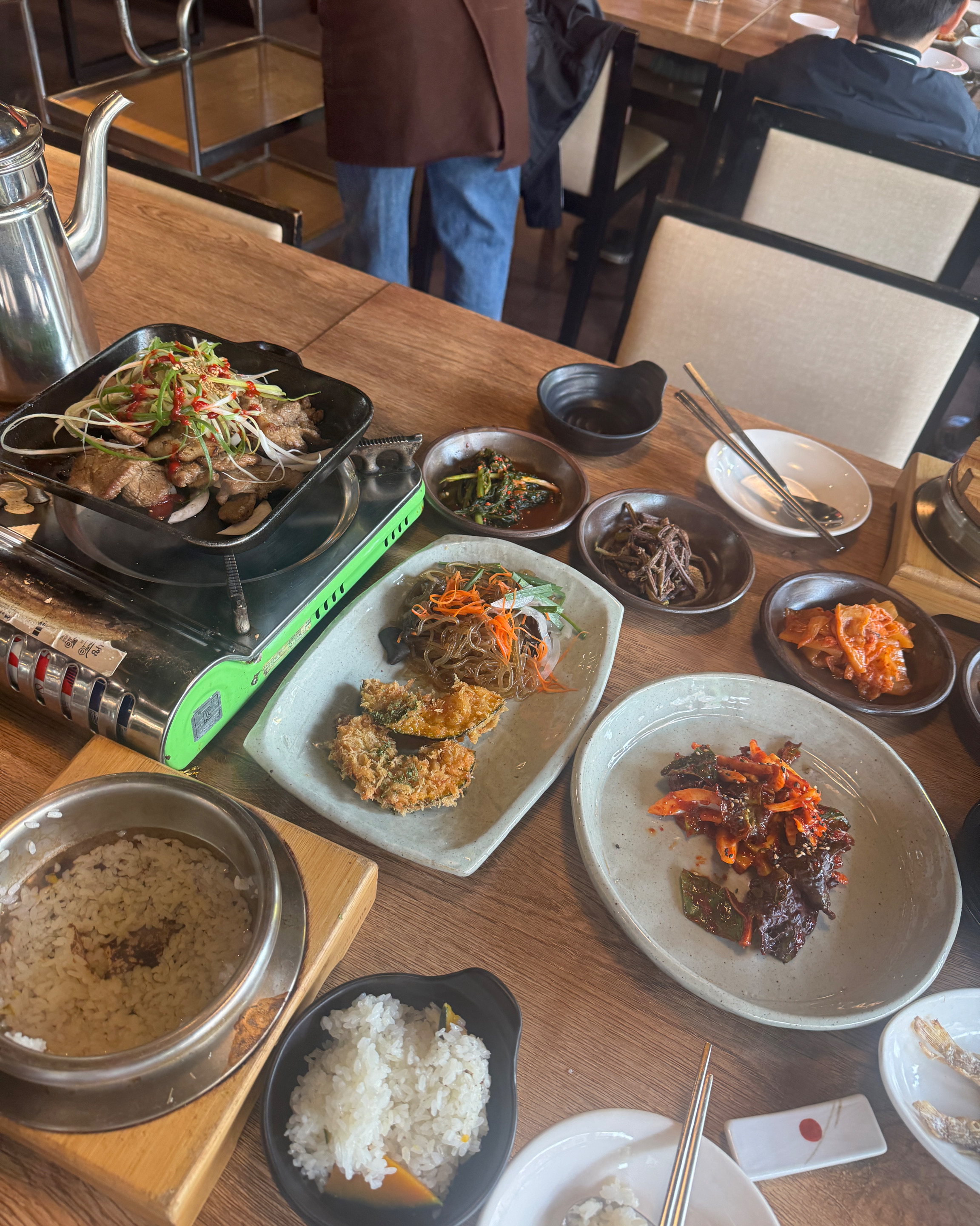 깔끔하고 맛있고 리필이 자유롭게 스스로 가능해서 너무 좋아요 ㅎㅎㅎ - 인천 맛집 부평직화구이쌈밥