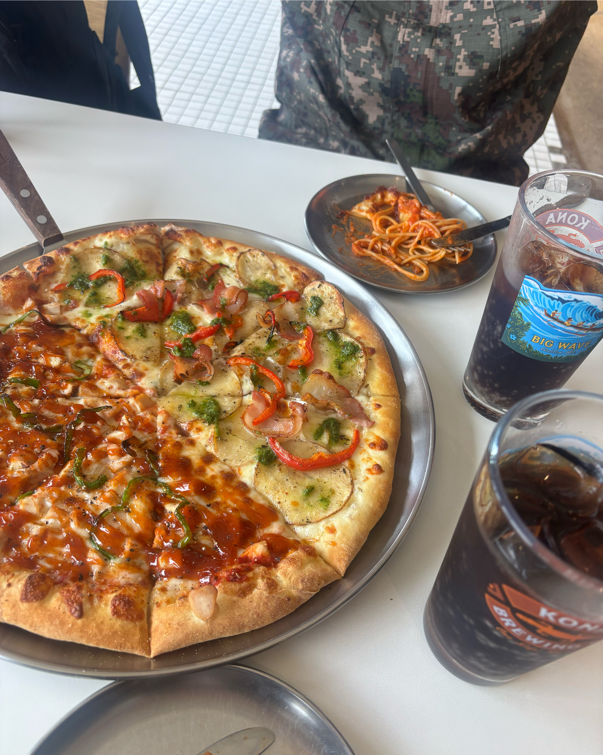 남자친구 외박 나온기념으로 피자먹고 싶다고 해서 찾다가 왔는데 너무 맛있게 먹어서 리뷰 남