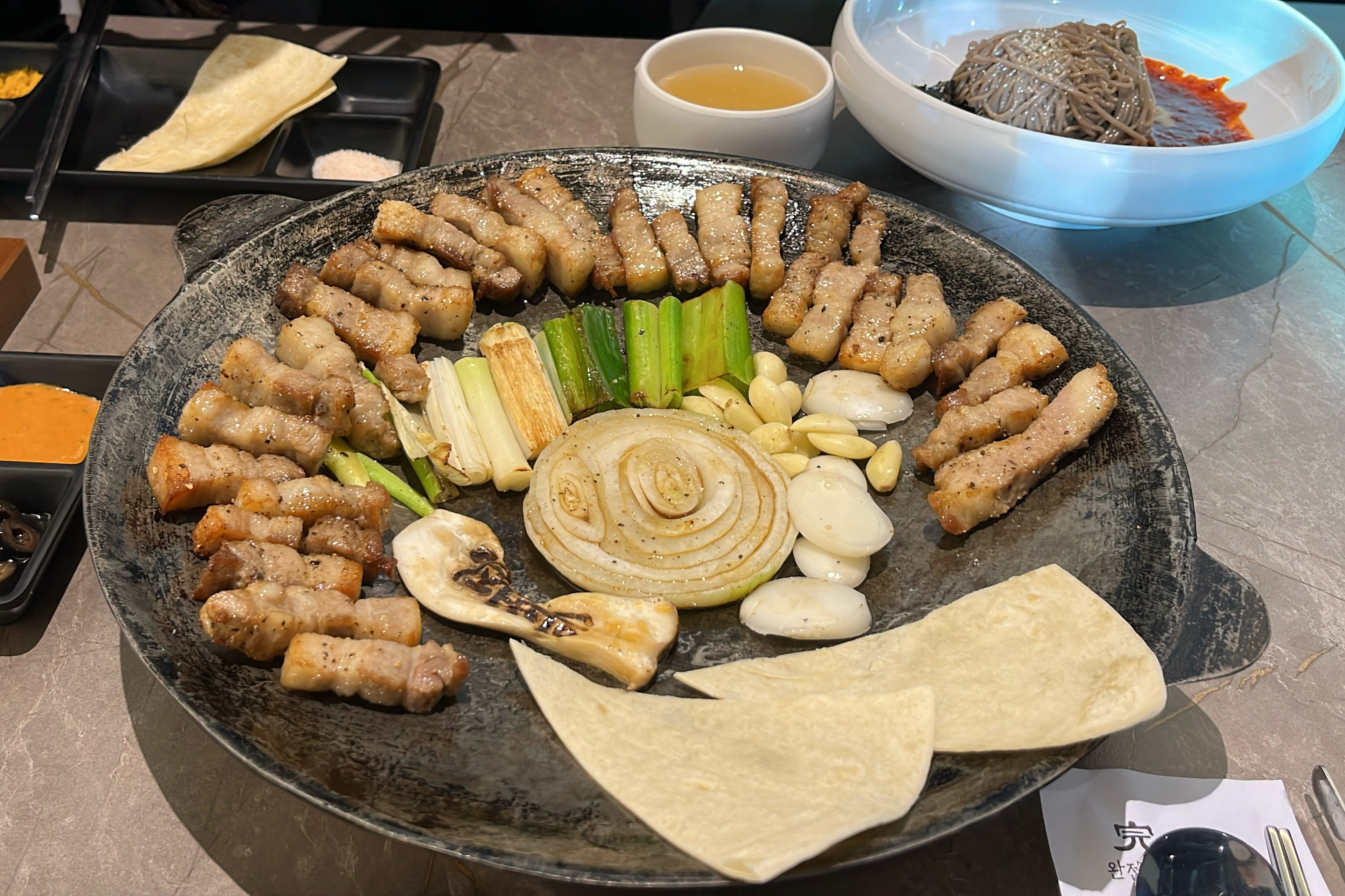 분위기 좋은 고기집 - 구월동 맛집 완벌집 인천구월점