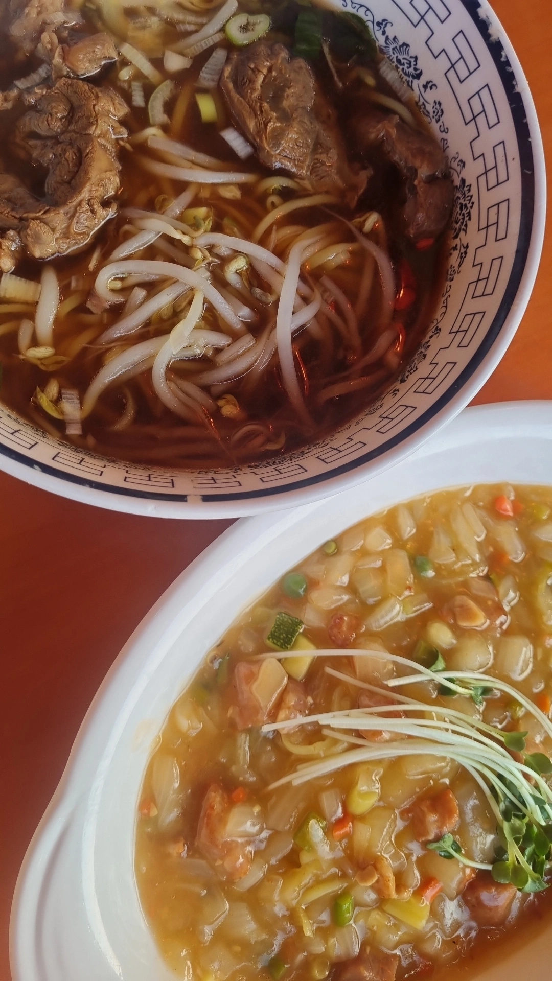하얀 짜장이 독특하고 신기해서 시캬봤는데 맛있었러요!! - 인천 맛집 연경