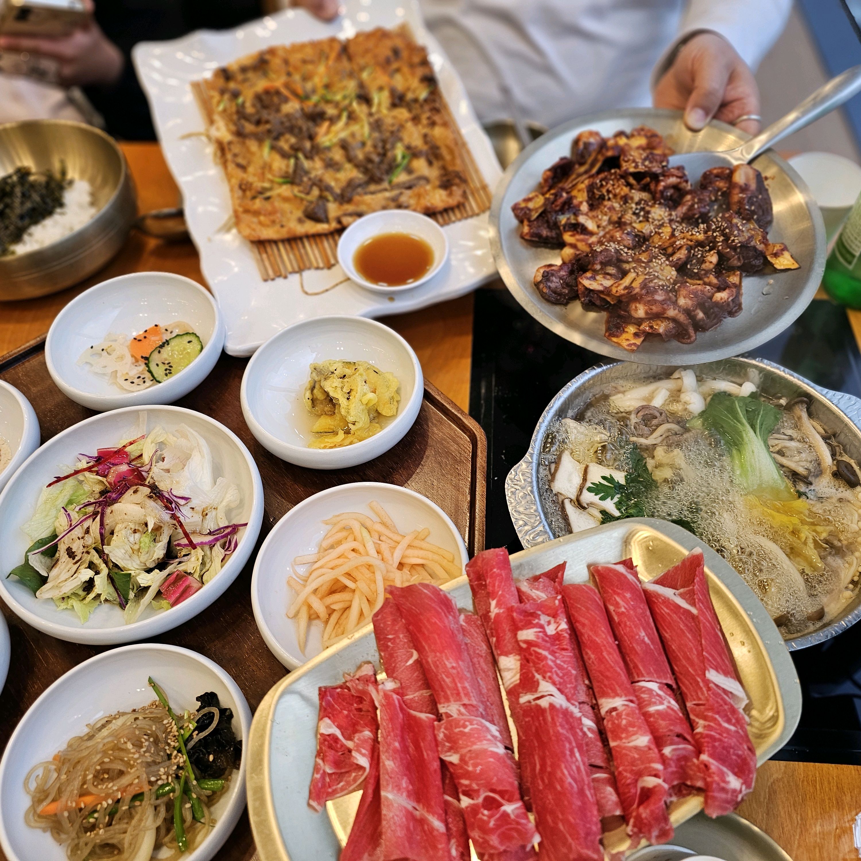 푸짐하고 맛있어요!!! - 대구 맛집 청담한상