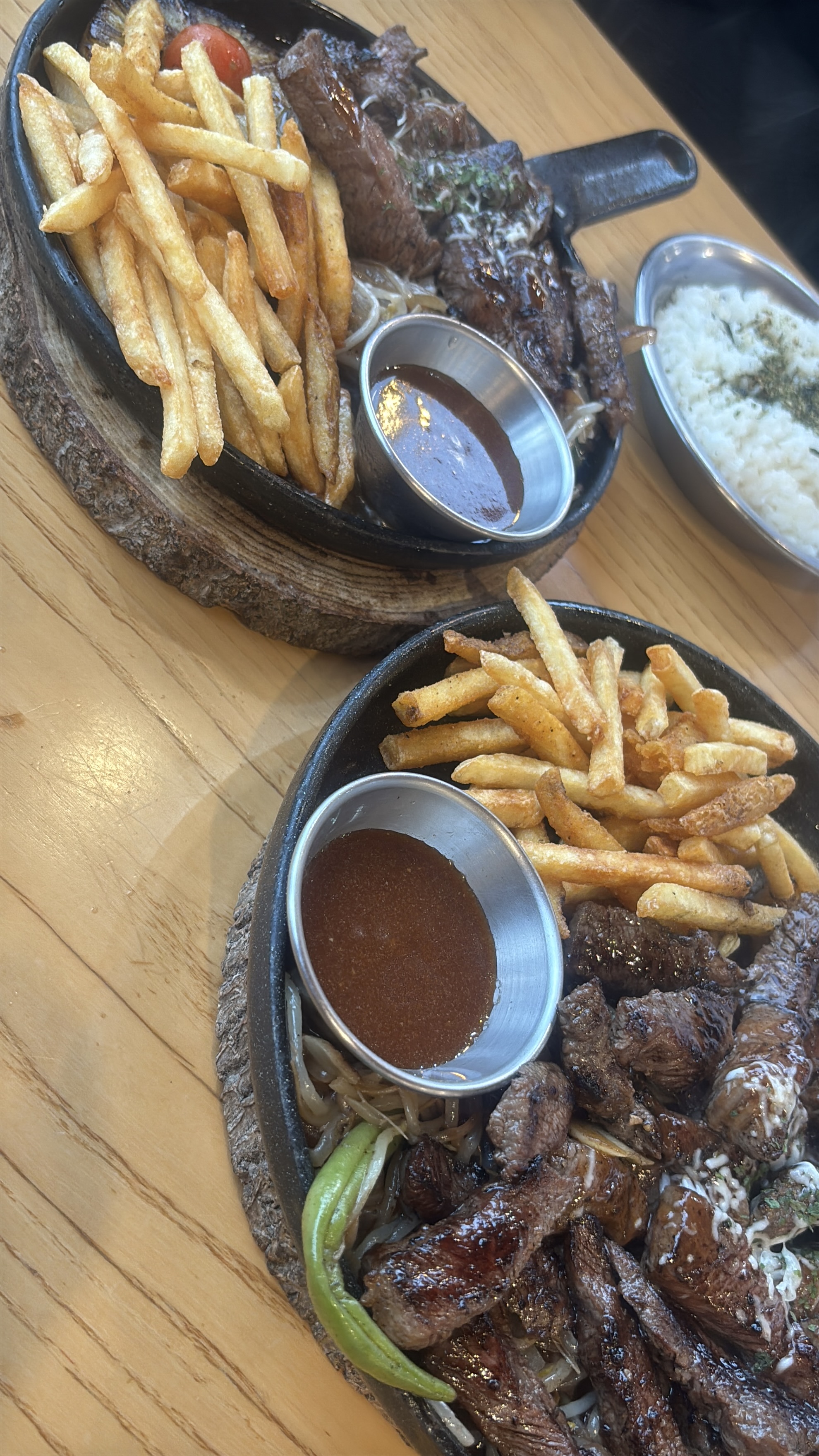 벌써 n번째 방문이네용 가성비 짱이고 너무 맛있어요!!! - 아바이마을 맛집 상남자스테이크 엑스포점