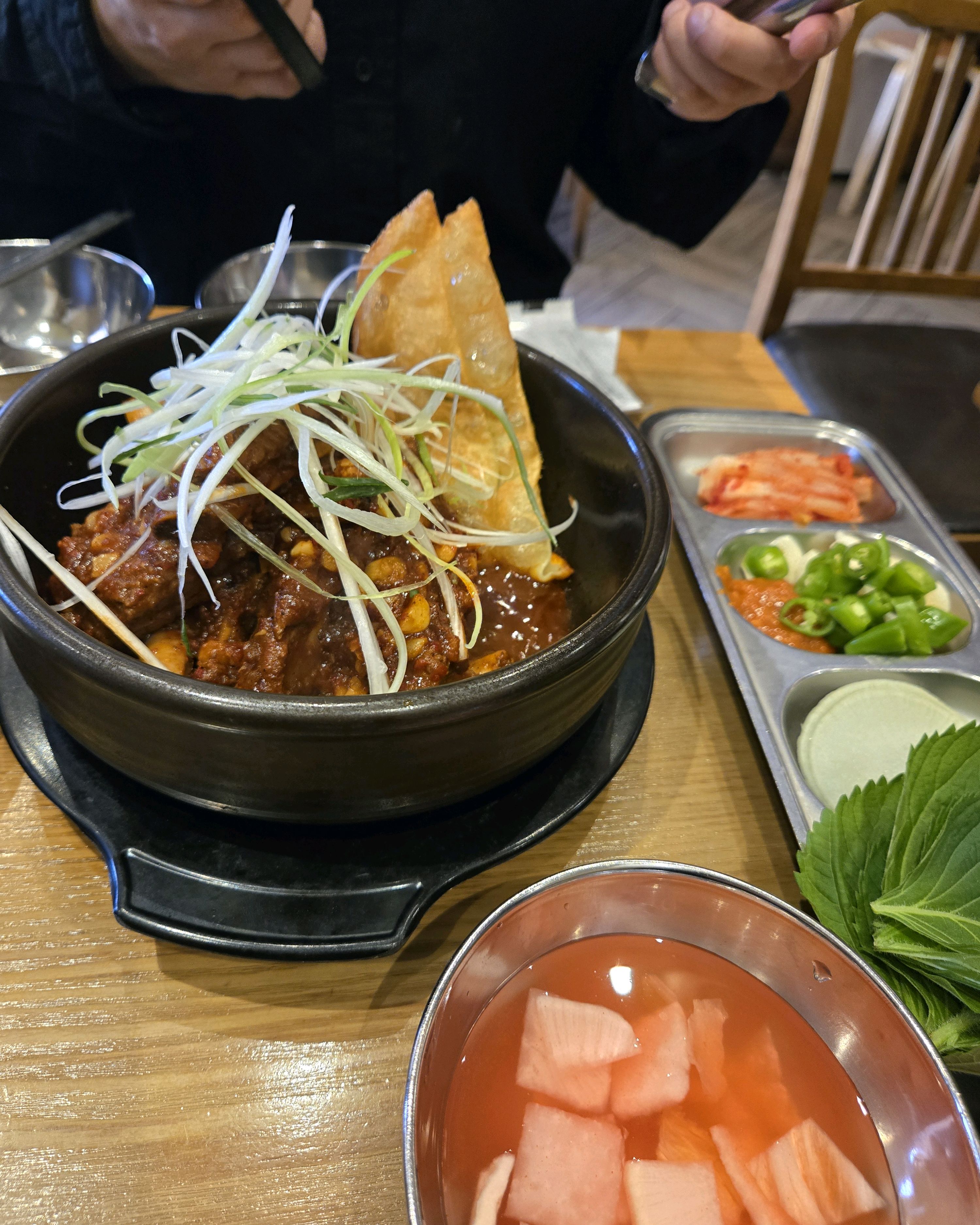 2단계로 먹었는데 불닭보다 안매워요! - 대구 맛집 거송갈비찜 본점