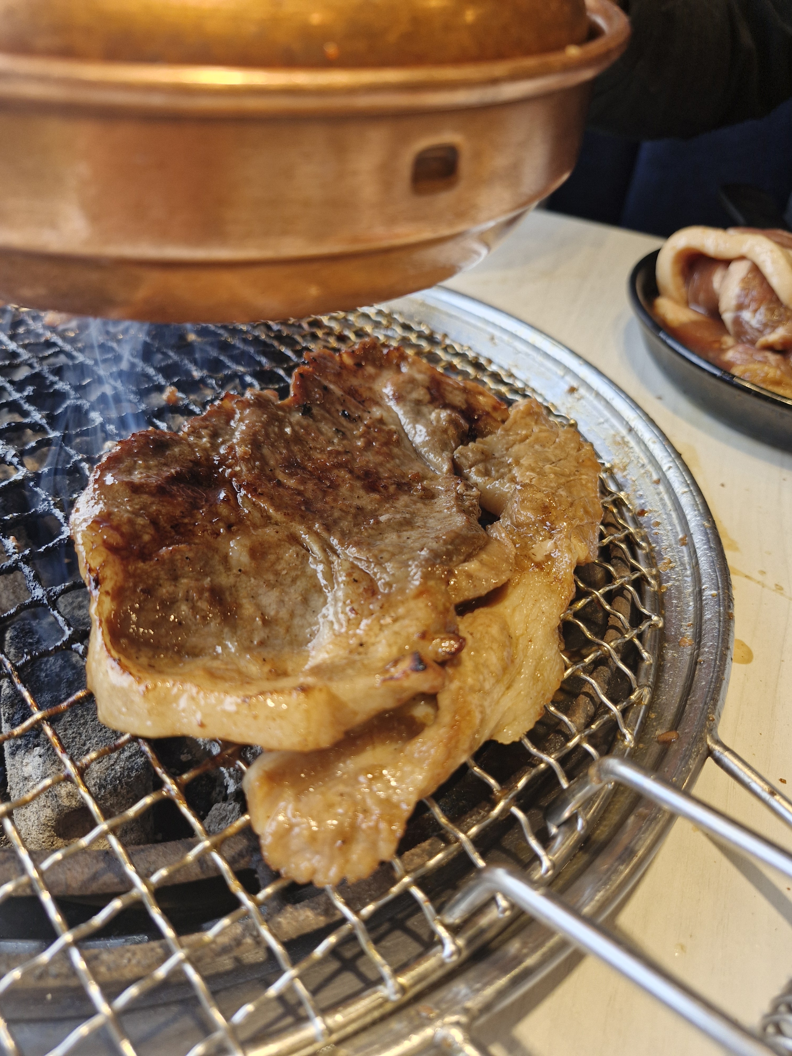 가격이 올라 11살 아이가 21,900원 내고 먹기엔 살짝 무리가 있지만 먹는 동안 맛나게